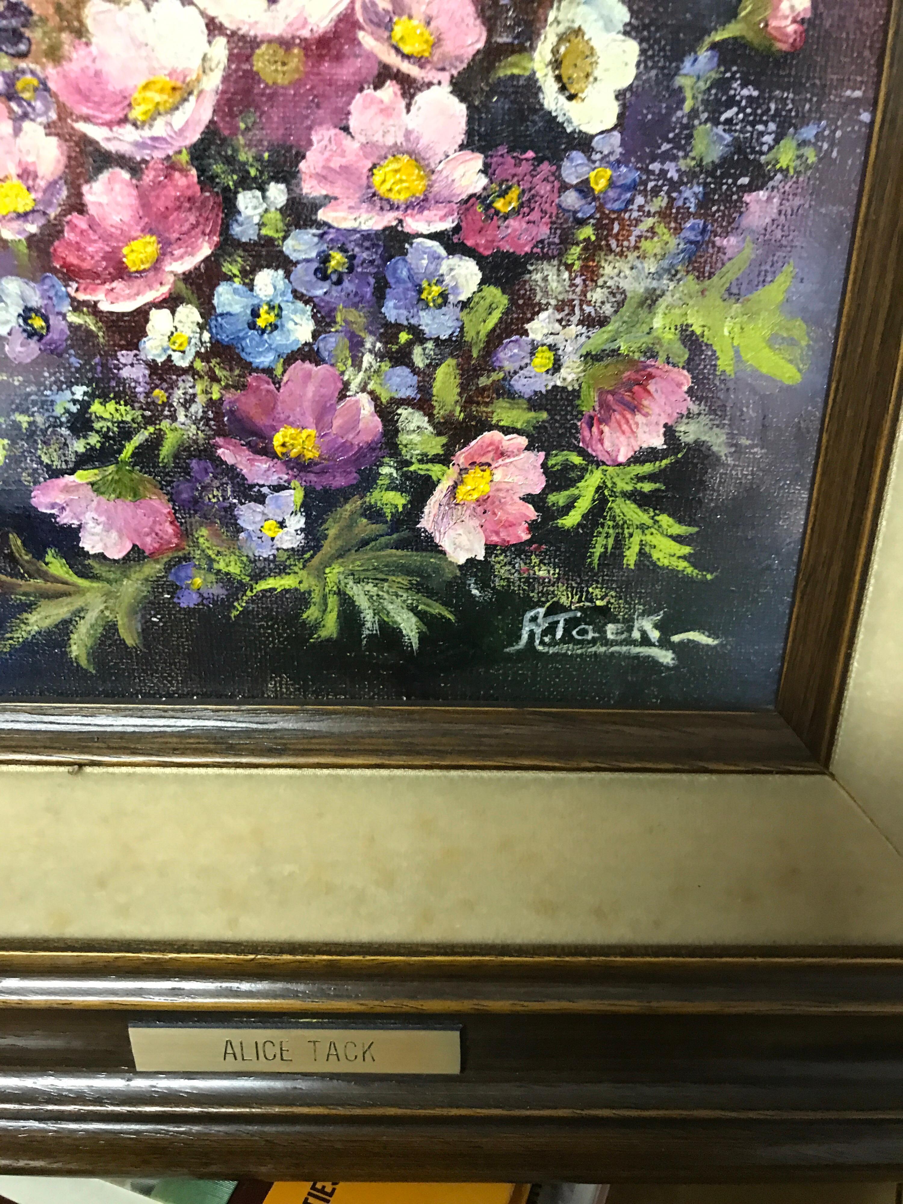 Alice Tack was a flemish flowerpainter,
1982,
1909-1990.
Measures: 33 x 38 cm include frame.
 