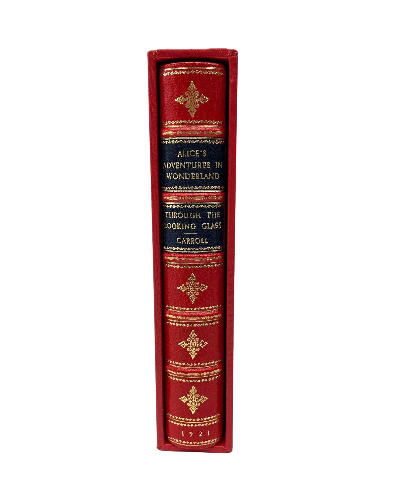 Américain Les aventures d'Alice au pays des merveilles et à travers le regard de Lewis Carroll en vente