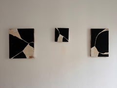 Œuvre d'art abstraite Triptyque lignes noires et foncées, Alicia Gimeno 2024, Espagnole 