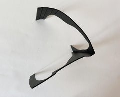 Sculpture calligraphique abstraite Vault IV Métal noir, contemporain Alicia Gimeno