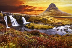 Photographie du mont Kirkjufell au coucher du soleil, Islande, encre à jet d'archives