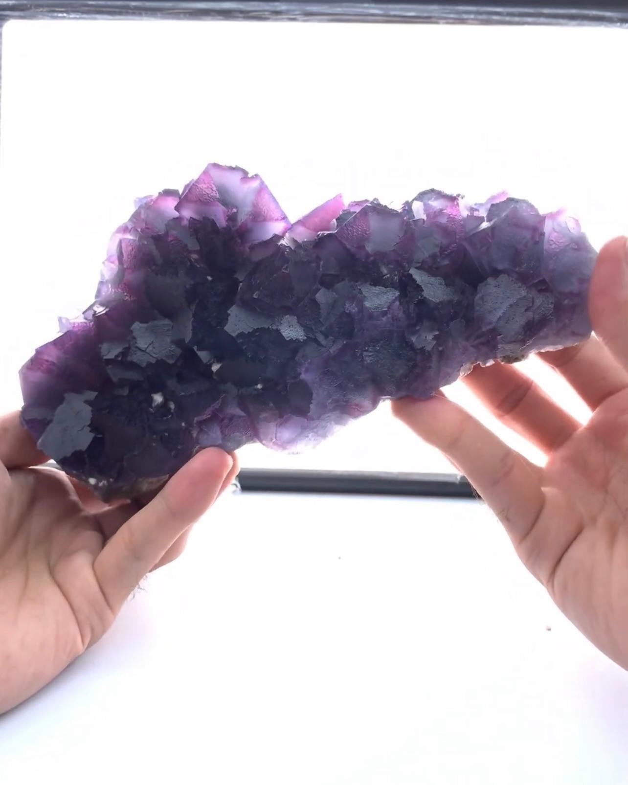 Alien Eye Purple Fluorite Crystal Cluster On Matrix From Pakistan In Good Condition For Sale In Peshawar, PK