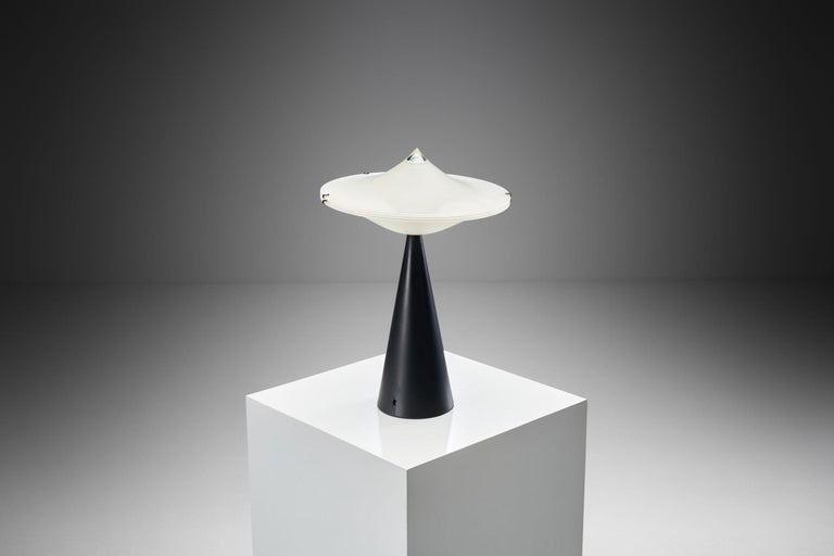 “Alien” Table Lamp by Luciano Cesaro for Tre Ci Luce, Italy 1970s at ...