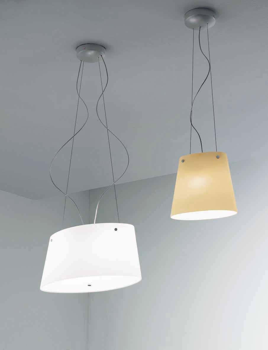 Modern Vistosi Aliki Blown Glass Ovoid Pendant in White For Sale