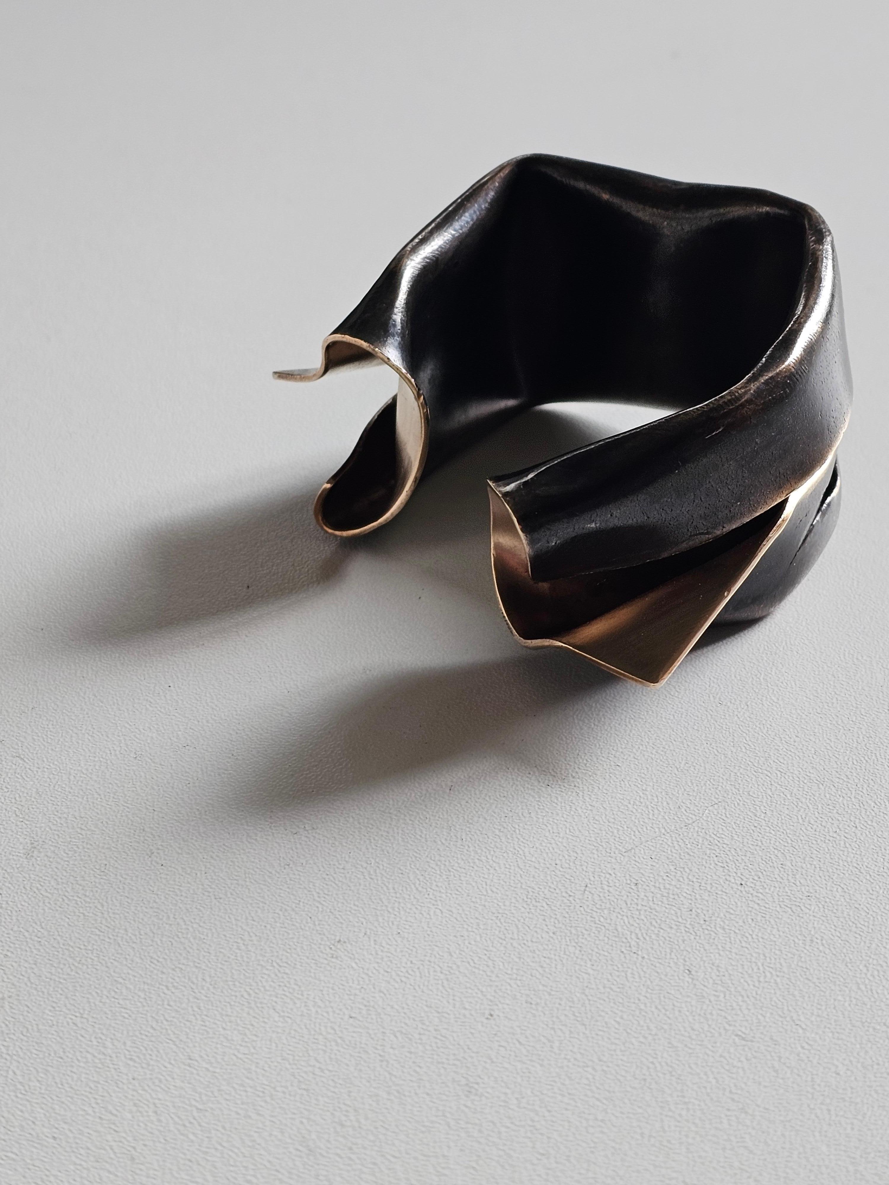 Alina Alamorean Pleats Contemporary Statement Cuff Bracelet Black Bronze For Sale 5