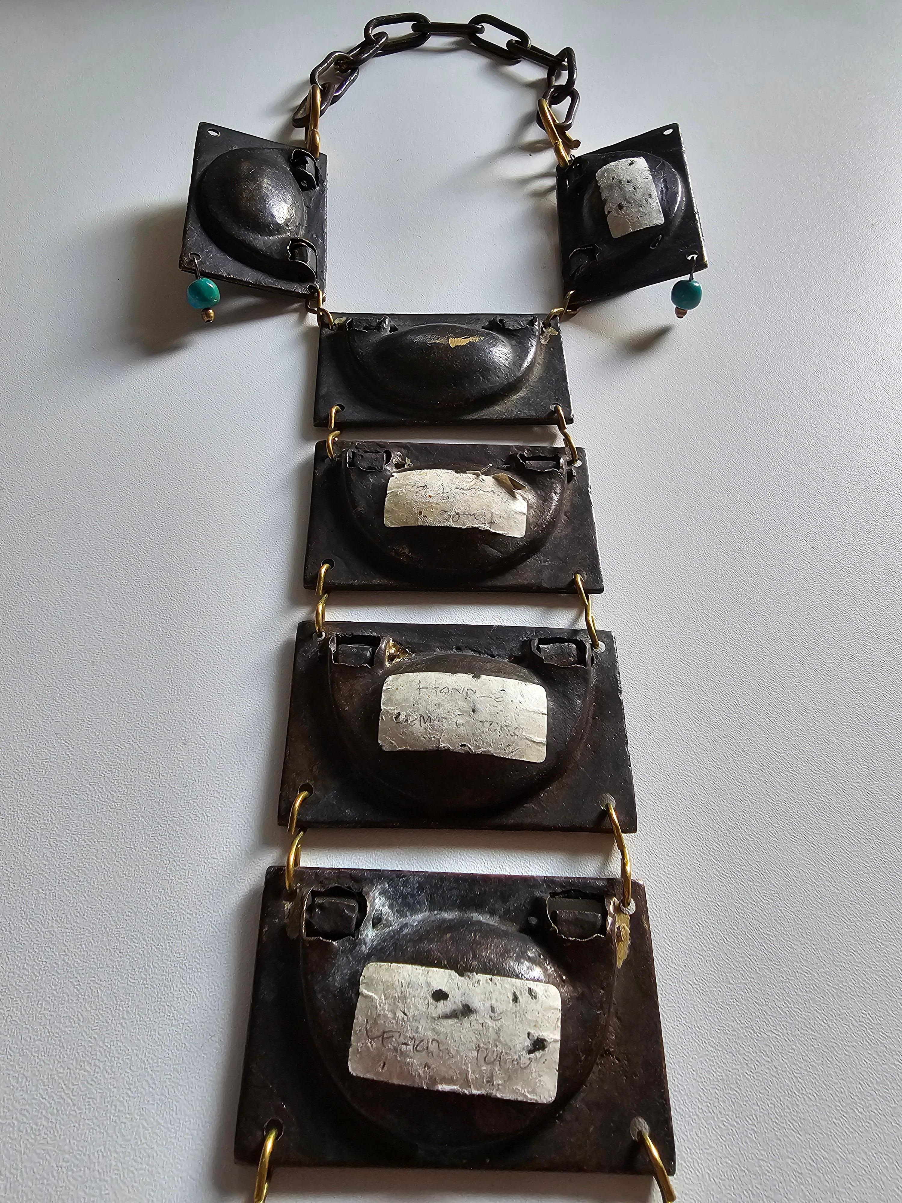 Alina Alamorean Secret Drawers - Collana contemporanea in ottone e turchese in vendita 3