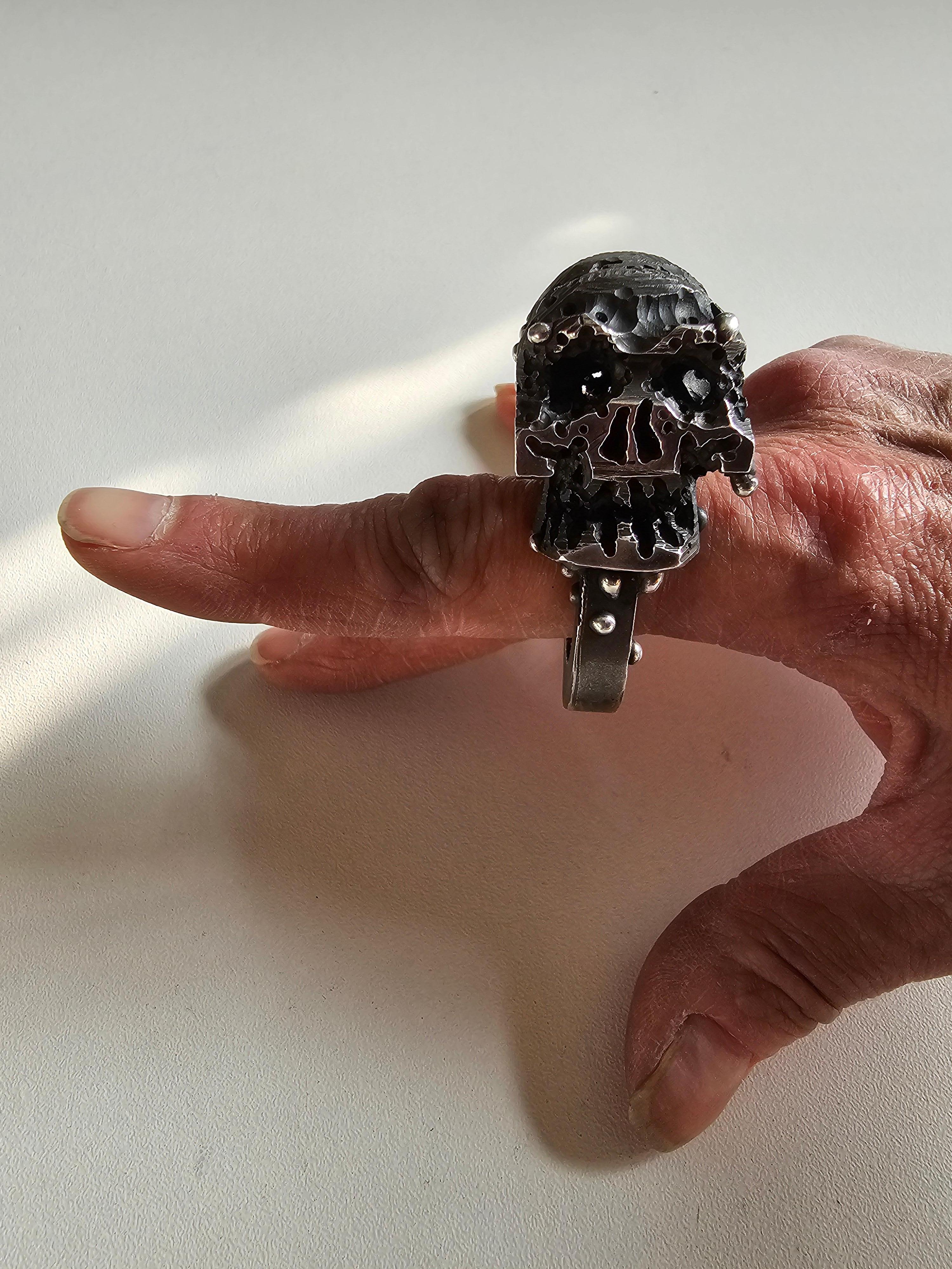 Alina Alamorean Skull Sculpted Contemporary Statement Ring Black Silver For Sale 10