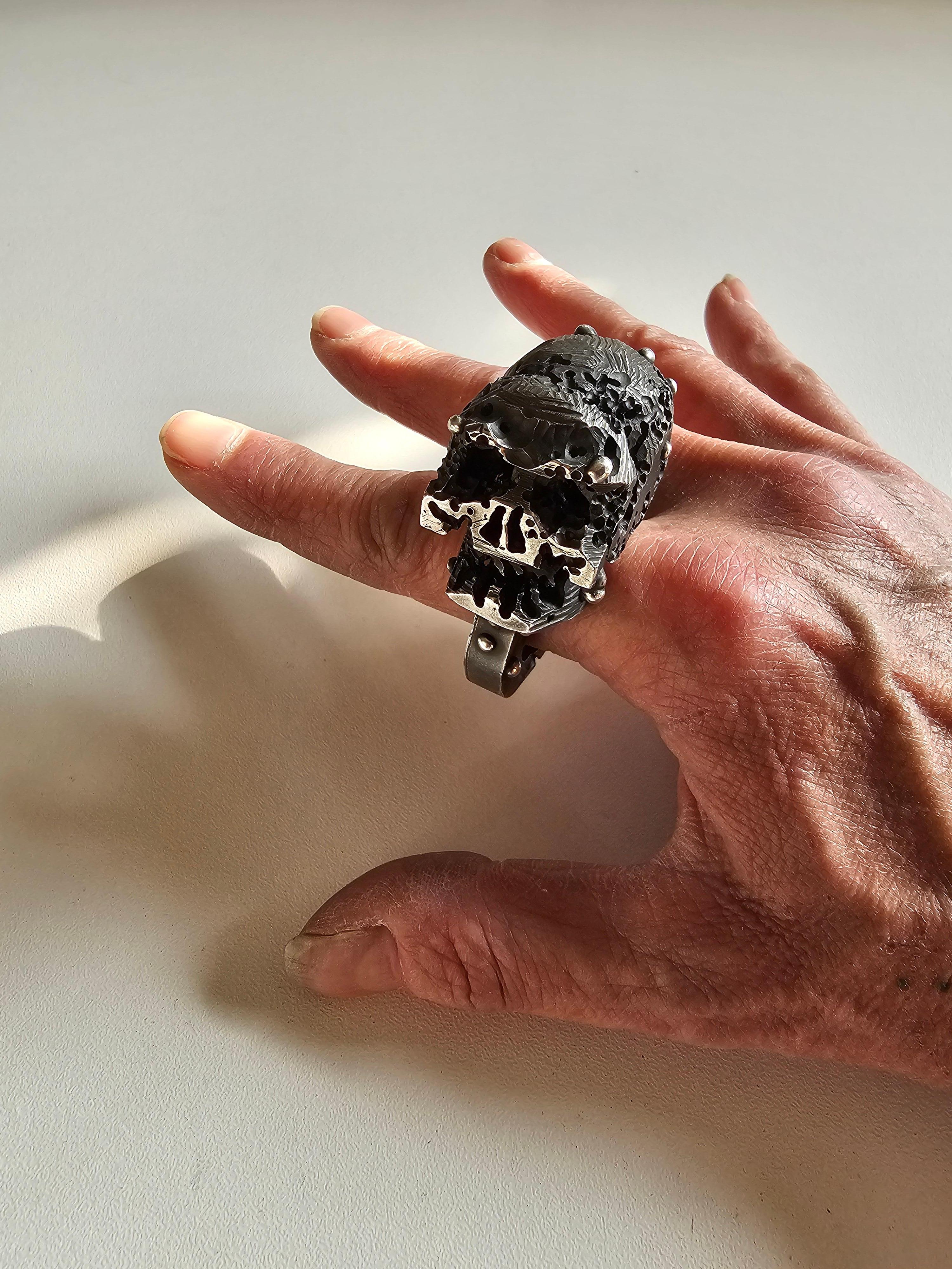 Alina Alamorean Skull Sculpted Contemporary Statement Ring Black Silver For Sale 11