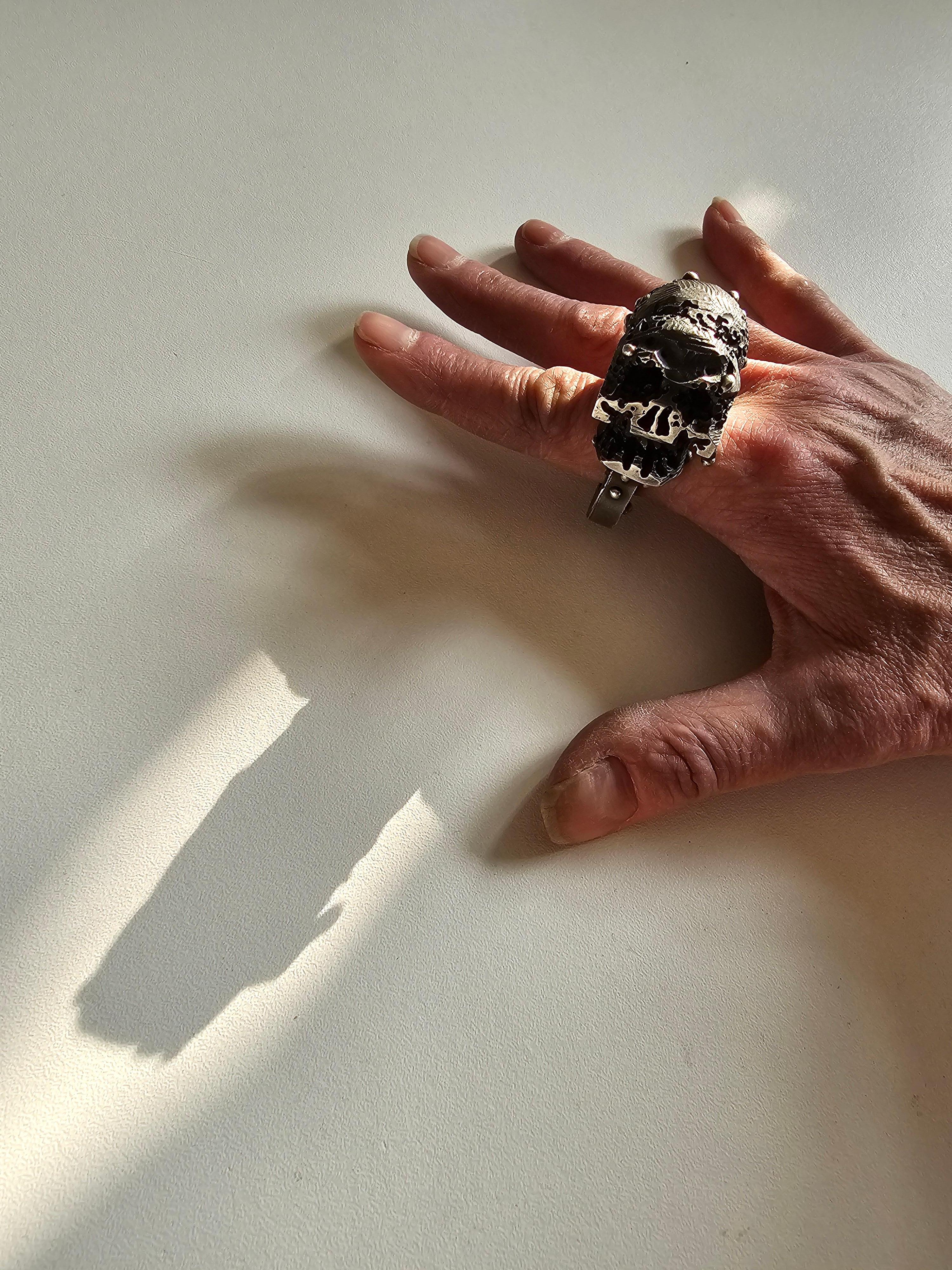 Alina Alamorean Skull Sculpted Contemporary Statement Ring Black Silver For Sale 13