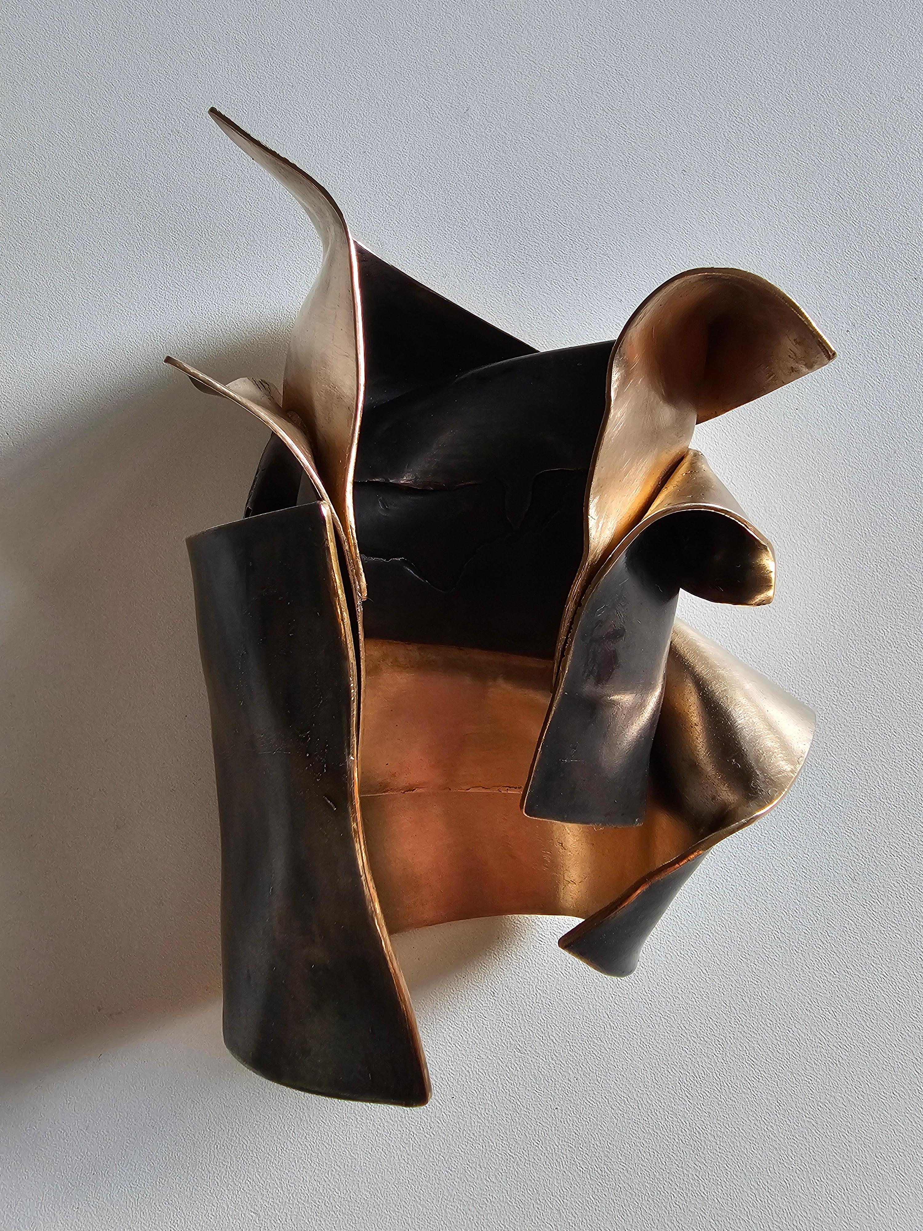 Alina Alamorean Sculptural Contemporary Statement Cuff Bracelet Black Bronze In New Condition For Sale In Fresnes, IDF
