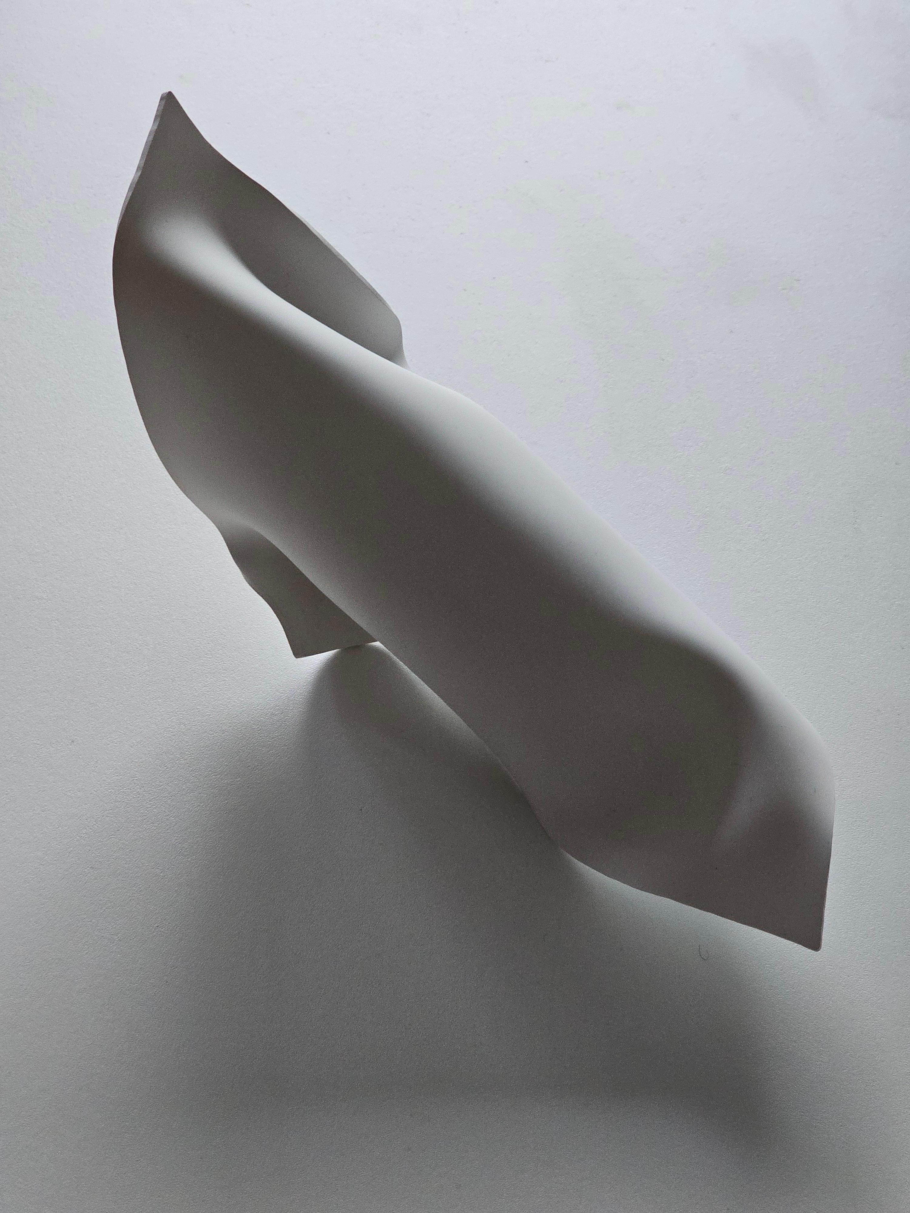 Alina Alamorean Brazalete Escultural Contemporáneo Blanco 1 Altuglass en Nuevo estado para la venta en Fresnes, IDF