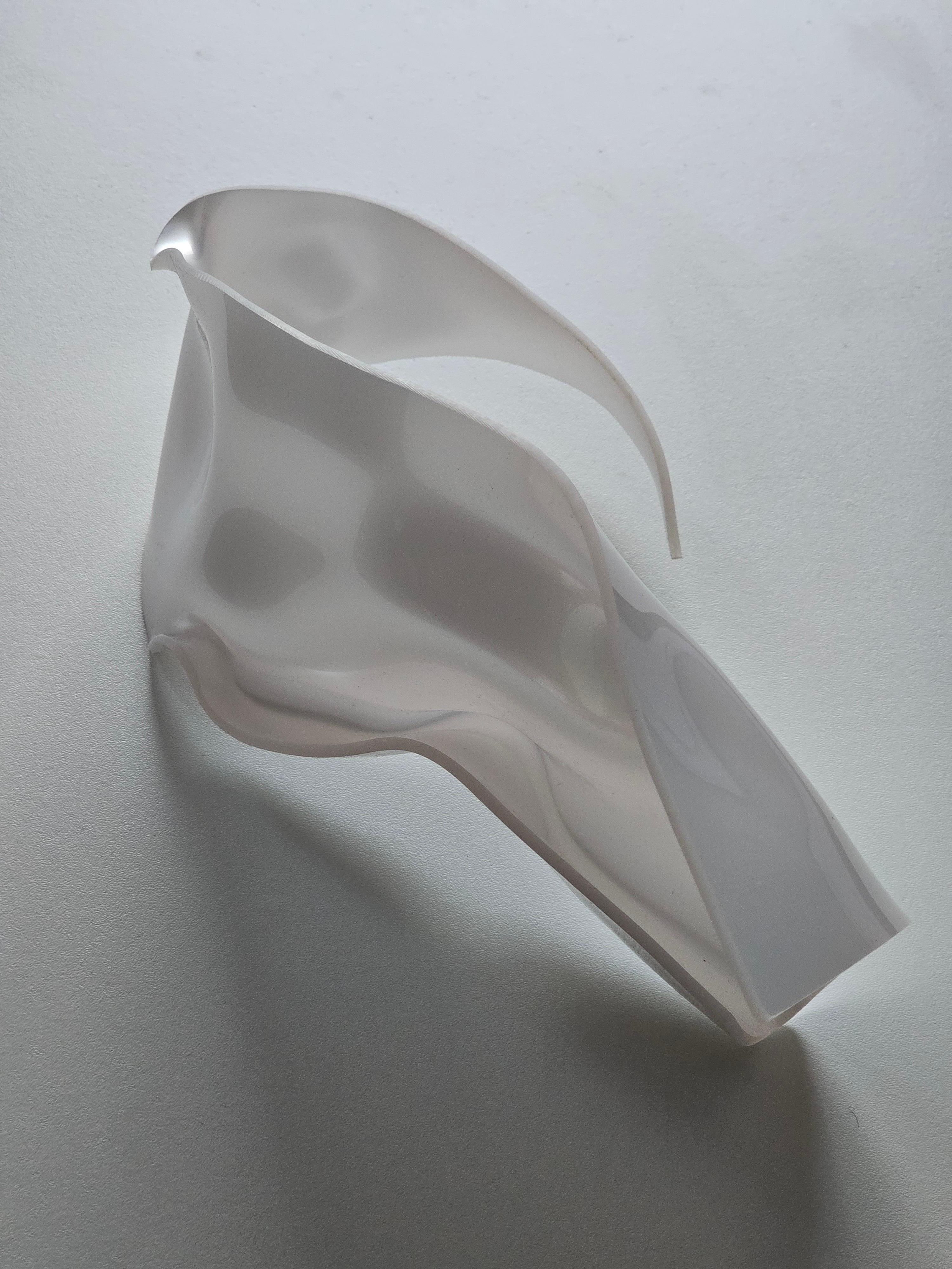 Alina Alamorean Cuello Bufanda Contemporáneo Escultural Blanco Altuglass en venta 3