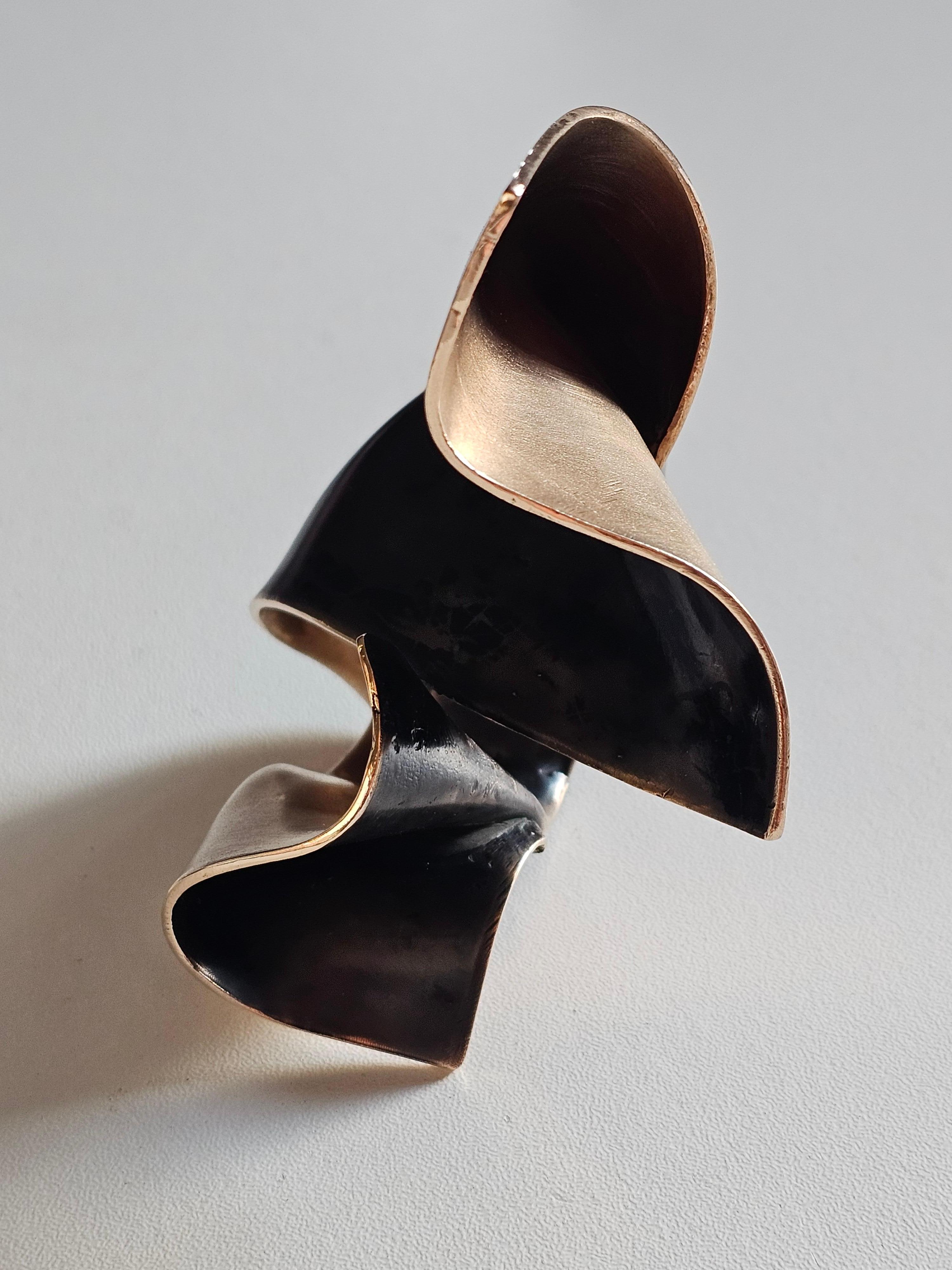 Alina Alamorean Big Wind Sculptural Contemporary Statement Ring Black Bronze For Sale 3