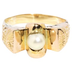 Alina Circa 1940s Art Deco Pearl Textured Ring 15 Carat Yellow Gold
