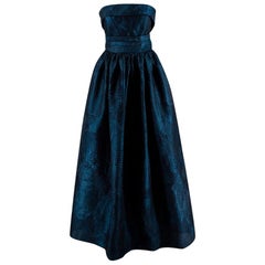 Trägerloses Kleid aus marineblauem Brokat von Alina London - Größe Small