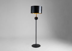 Aline Hazarian, "Arev, " Lámpara de pie contemporánea, Bronce, Líbano, 2021