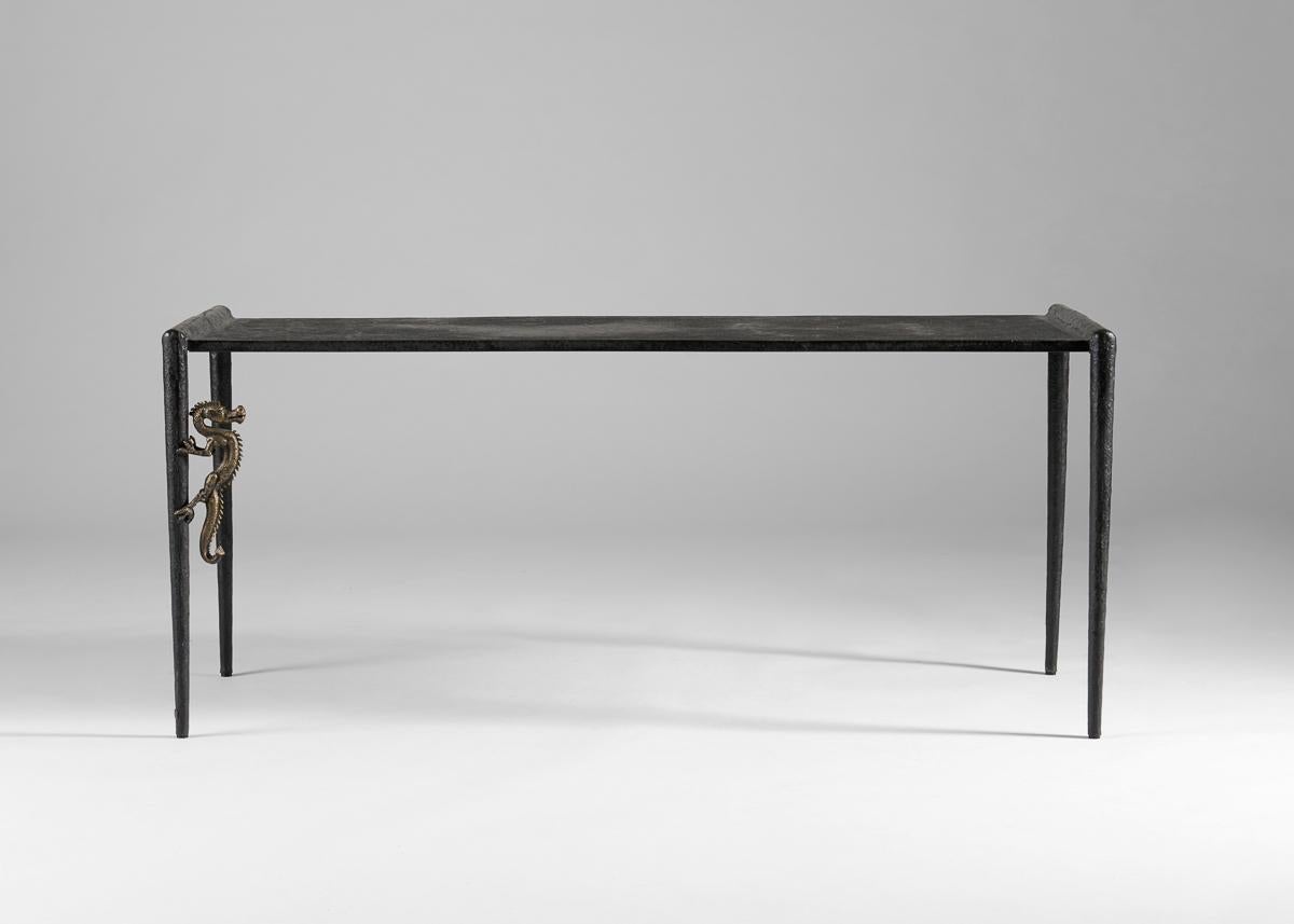 XXIe siècle et contemporain Aline Hazarian, Saris, Rectangular Bronze Console Table, Lebanon, 2021 en vente