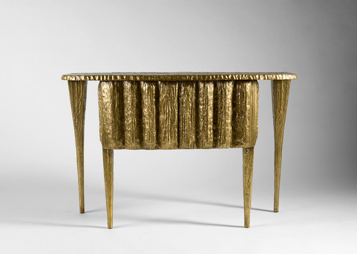 Libanese Aline Hazarian, Shivini, mobile contemporaneo, bronzo, Libano, 2021 in vendita