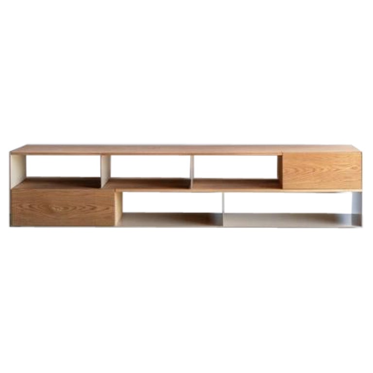 Aliso Bookshelf