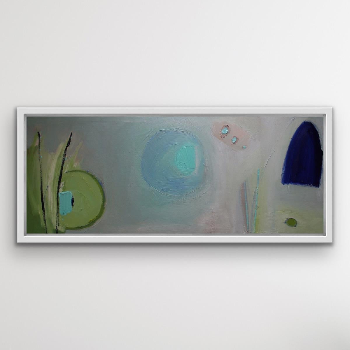 Peinture à l'huile originale de paysage abstrait Clearing Fog, peinture à l'huile bleue, pastel - Abstrait Painting par Alison Berrett