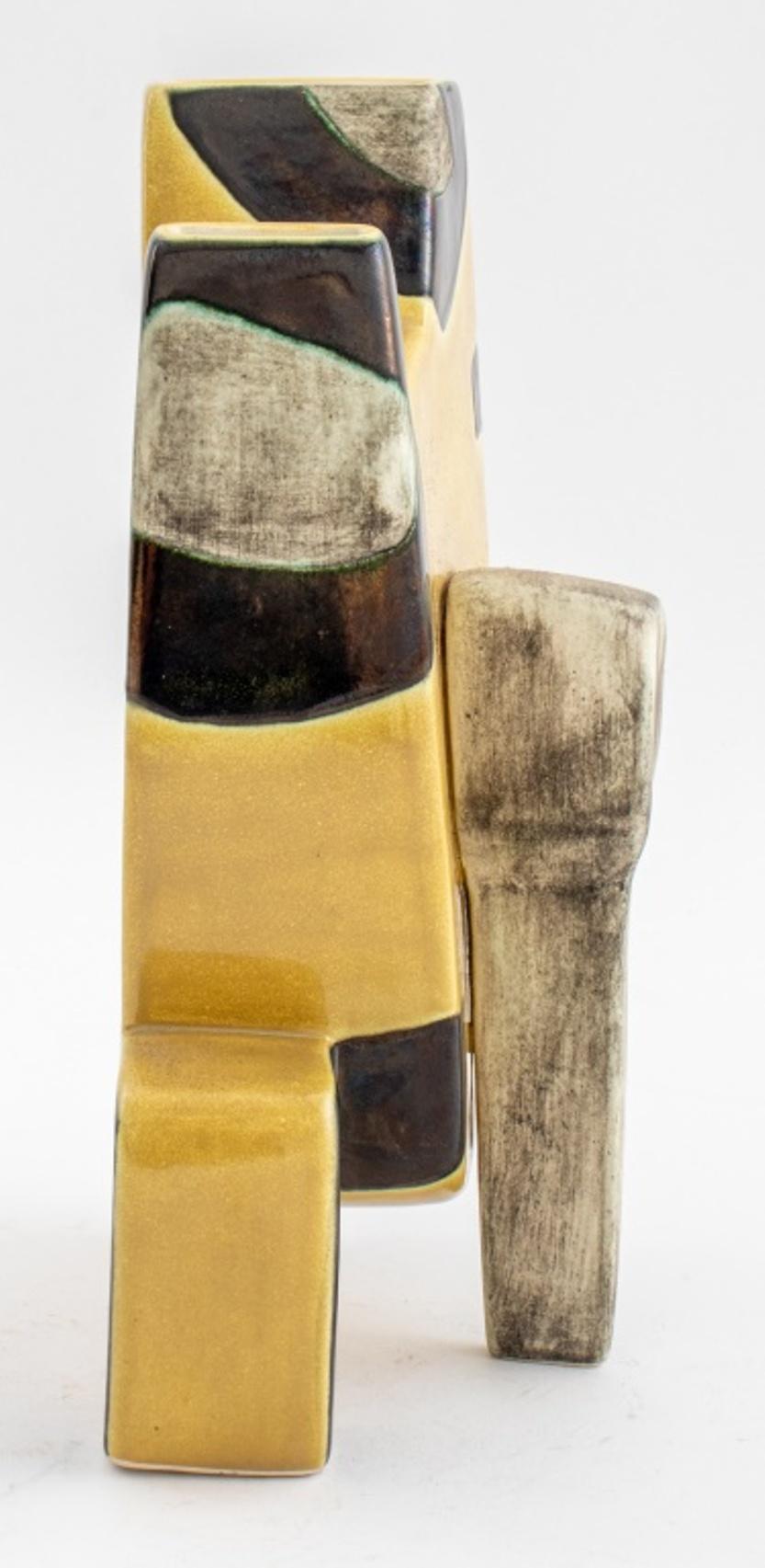 Alison Britton Manner Postmoderner Keramikkrug im Zustand „Gut“ im Angebot in New York, NY