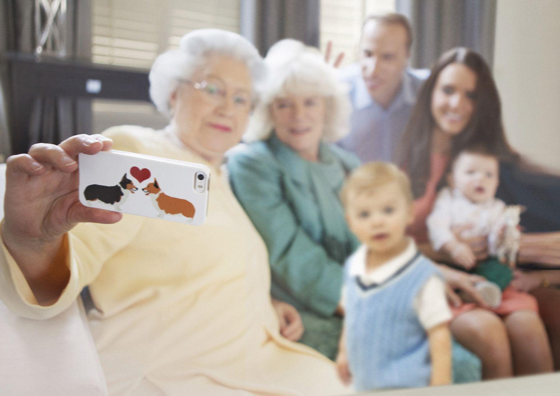 Alison Jackson Color Photograph - Royal Selfie