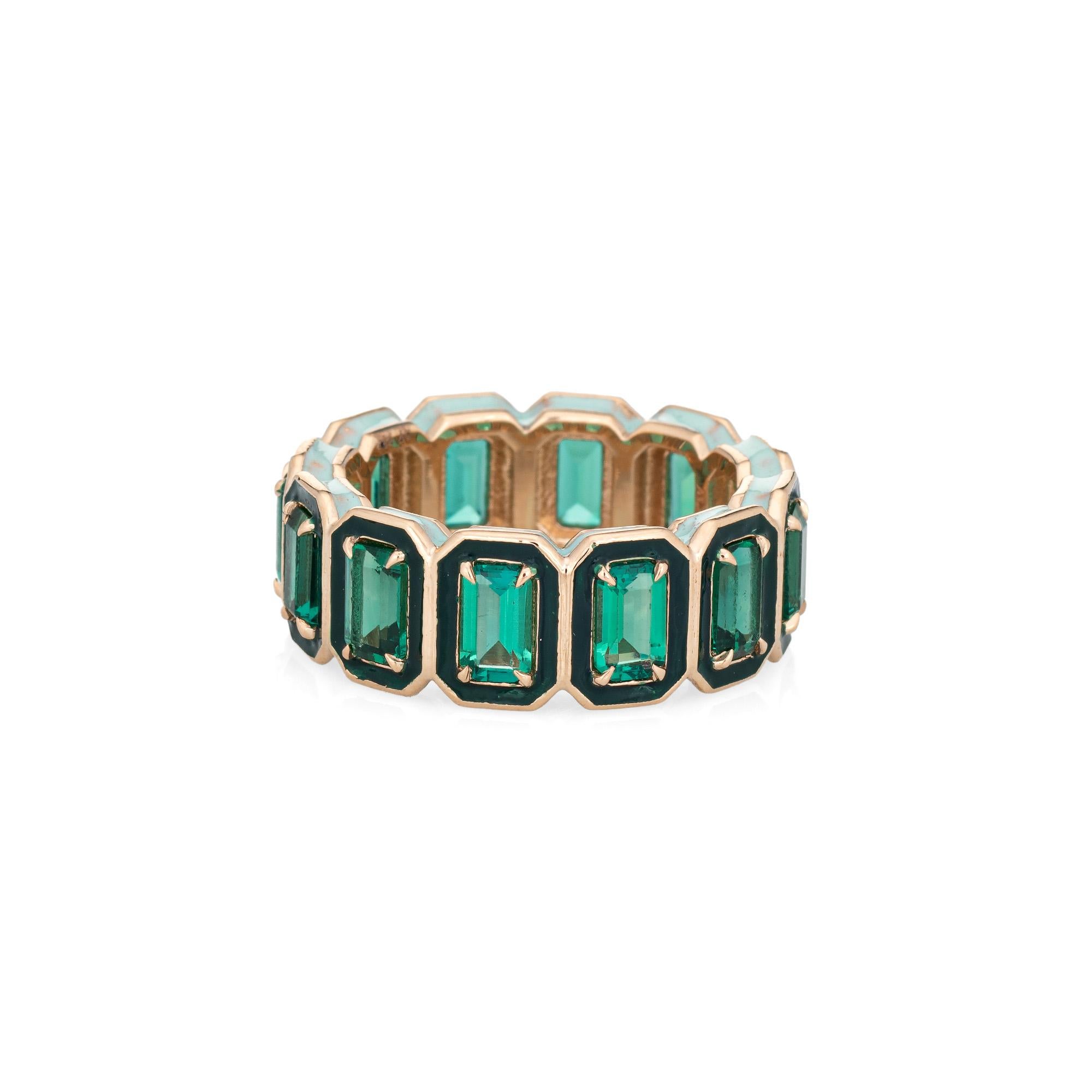 Alison Lou Ring Sz 5.5 Lab Created Emerald Rectangular Eternity Band Estate In Good Condition For Sale In Torrance, CA