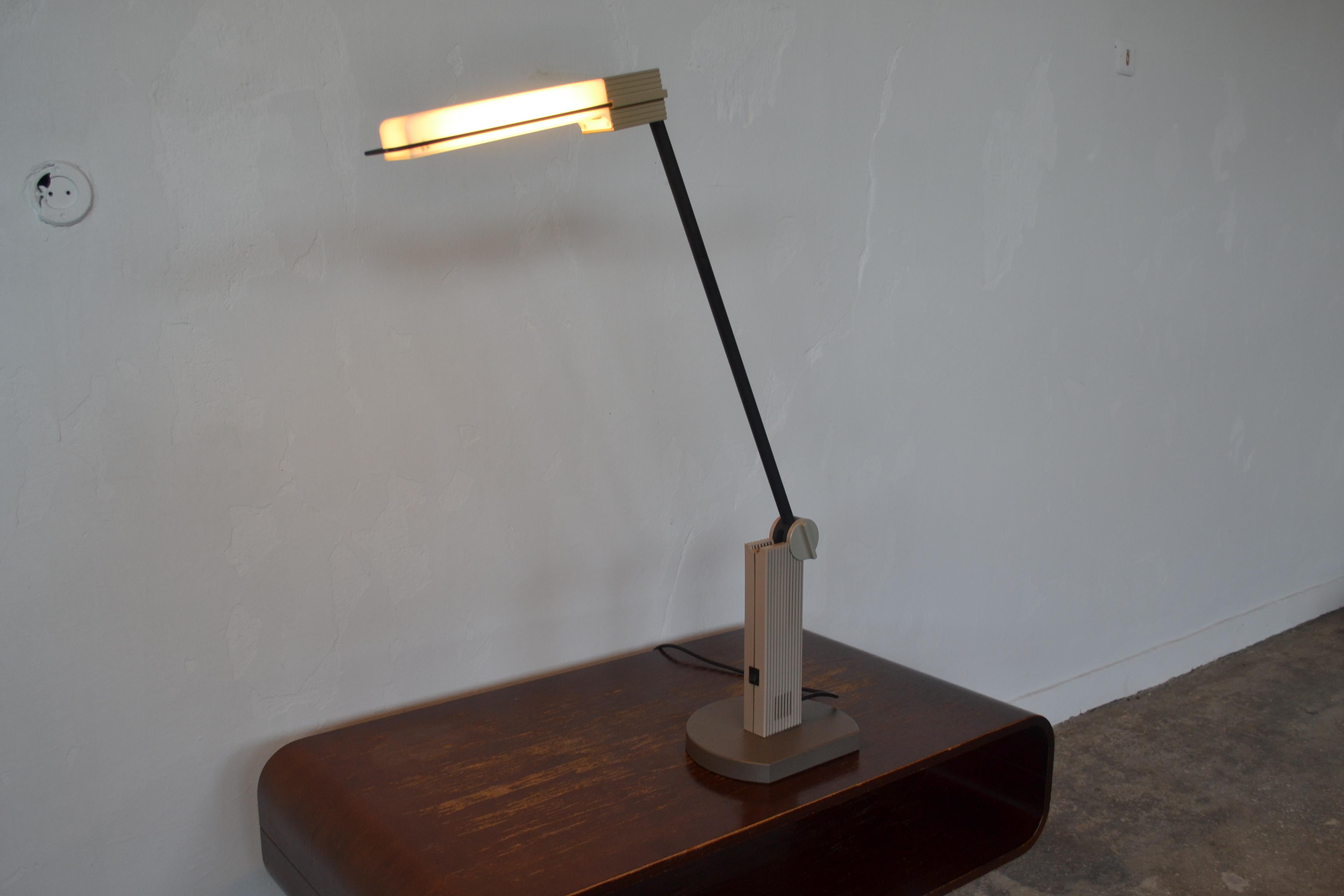 Plastic Alistro Table Lamp by Ernesto Gismondi for Artemide, 1983