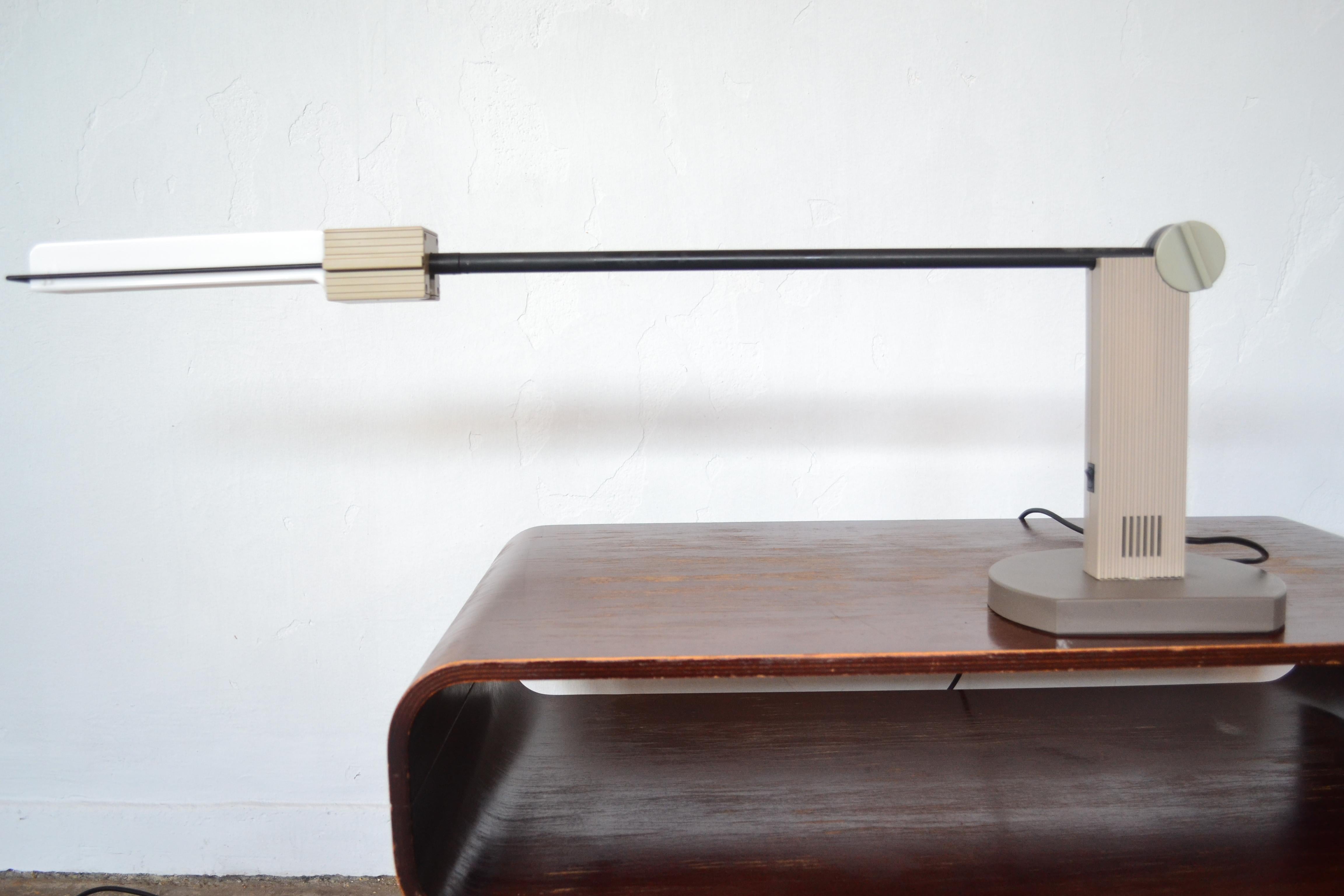 Alistro Table Lamp by Ernesto Gismondi for Artemide, 1983 1
