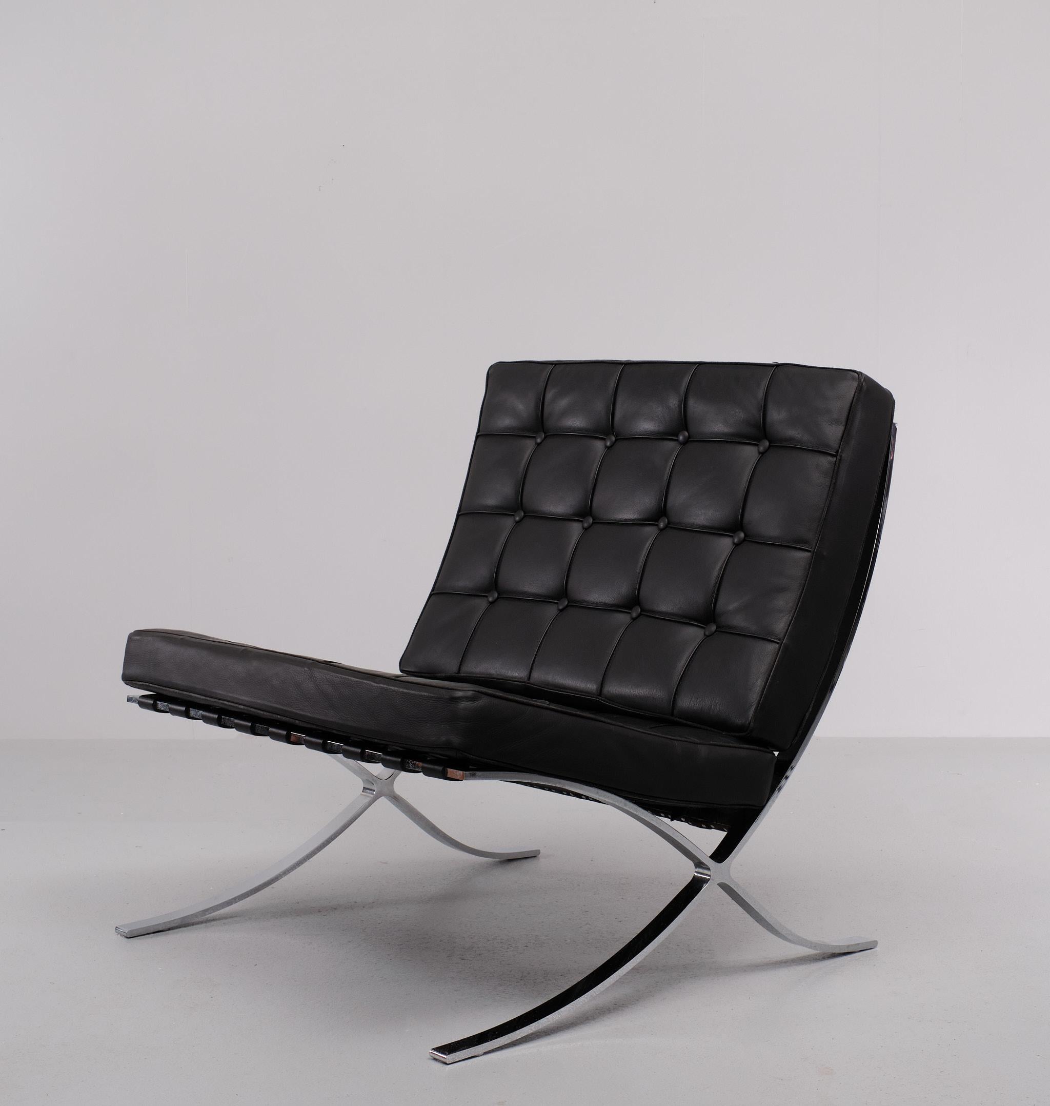 Silla Alivar Barcelona Ludwig Mies van der Rohe   1990s en Bueno Estado en Den Haag, NL