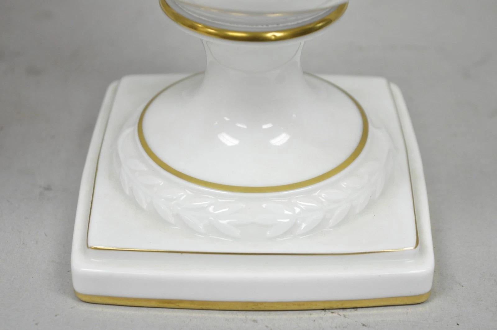 Porcellana Alboth & Kaiser, porcellana francese dipinta a rosa, coppa trofeo ornamento coppia in vendita