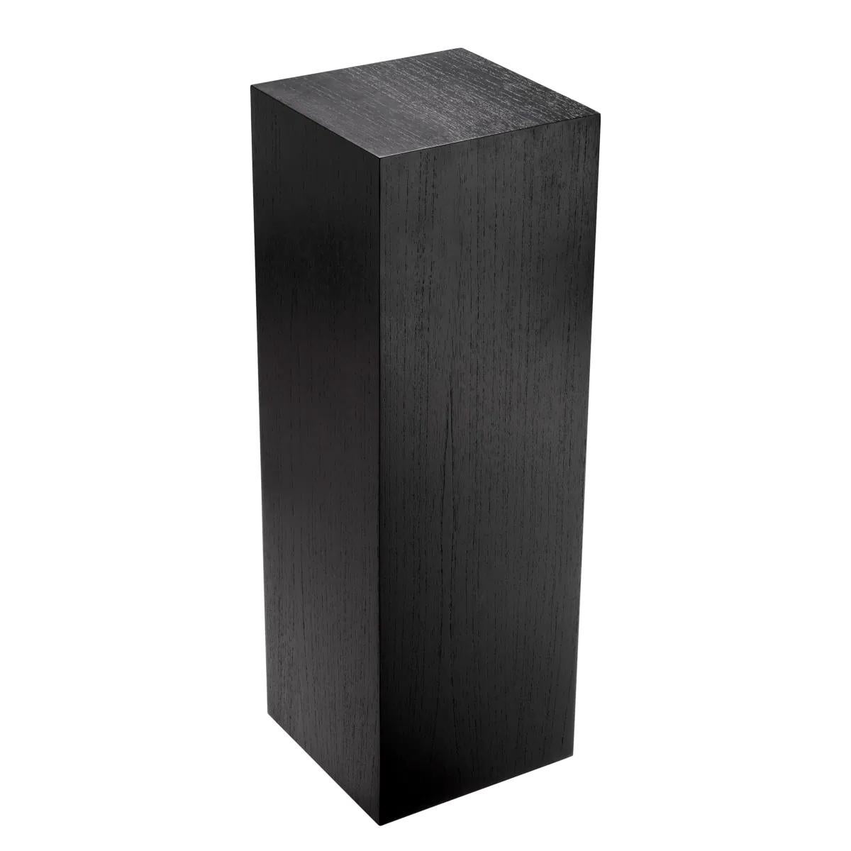 Pedestal Alto Alka Negro con toda la estructura 
de madera de Mindi en acabado de chapa negra.
También disponible a petición en :
Pedestal Alka Roble Mediano
Pedestal Alto Alka Roble
Pedestal mediano negro Alka.