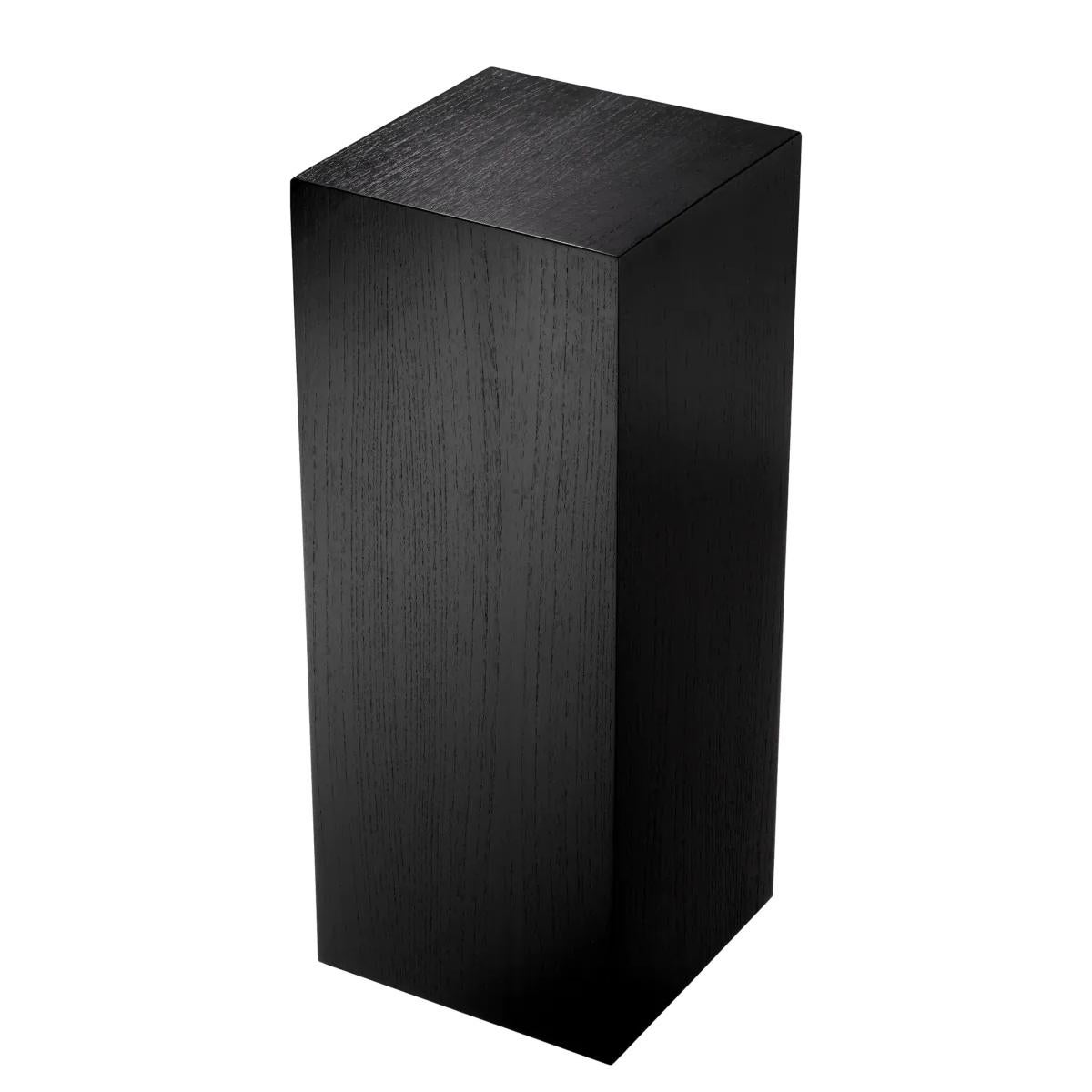 Pedestal Alto Alka Negro con toda la estructura 
de madera de Mindi en acabado de chapa negra.
También disponible a petición en :
Pedestal Alto Alka Negro
Pedestal Alto Alka Roble
Pedestal Alka Roble Mediano