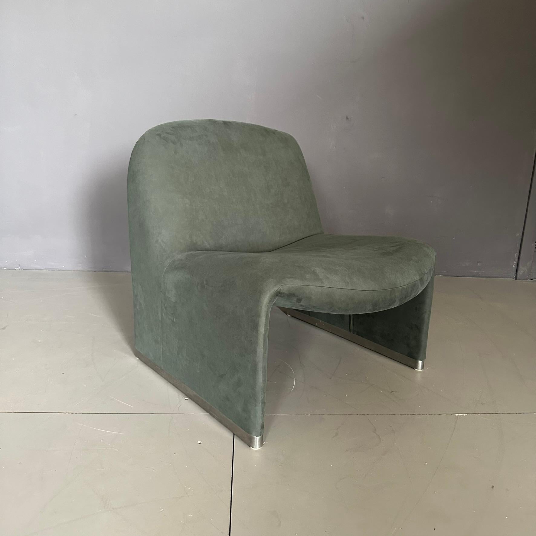Italian  ALKI armchair, design by Giancarlo Piretti for Anonima Castelli, 1970s For Sale