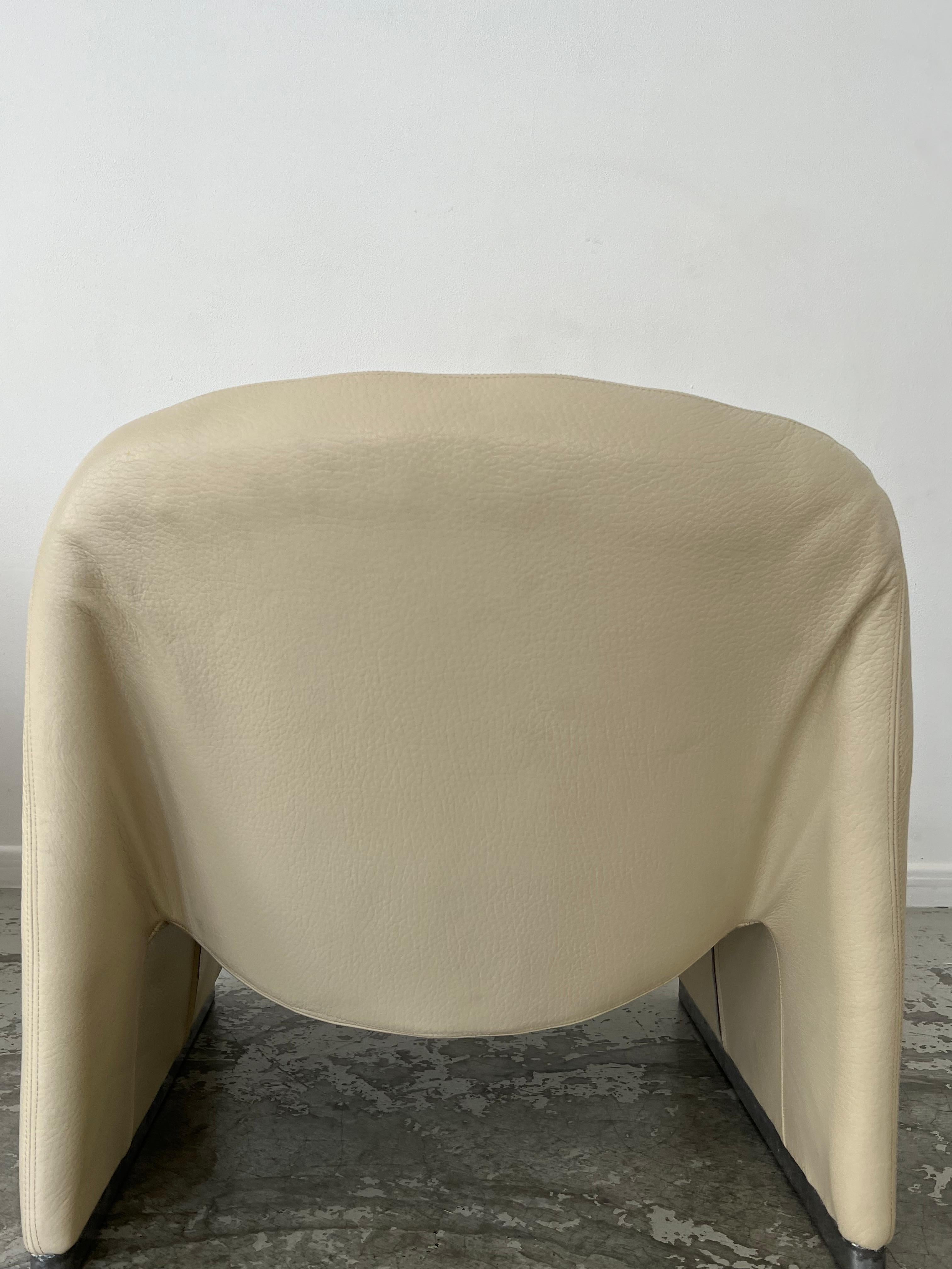 Metal Alky armchair by Giancarlo Piretti for Castelli Italy 1970s For Sale
