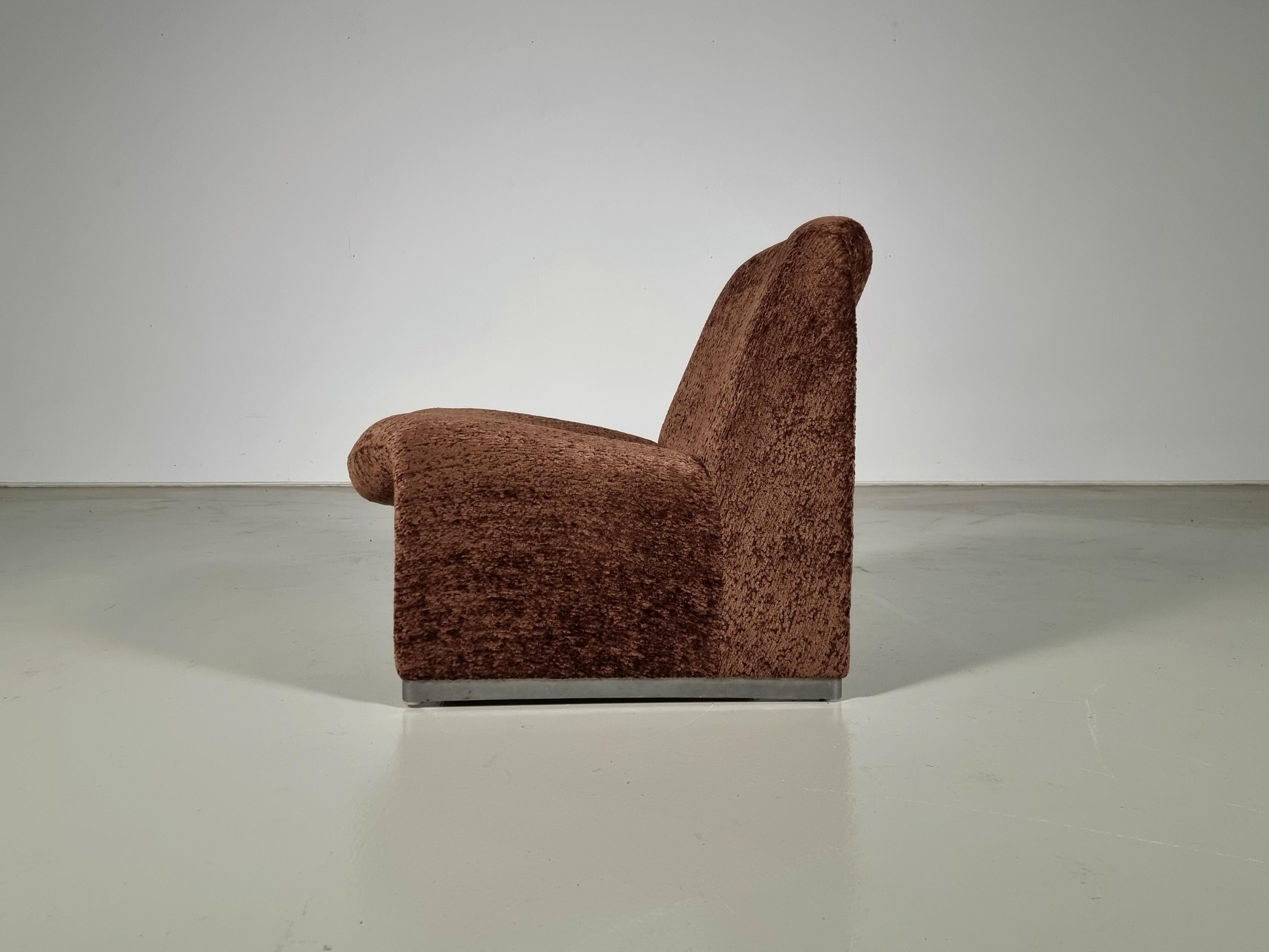Mid-Century Modern Alky Chair in brown bouclé by Giancarlo Piretti for Anonima Castelli, 1970s