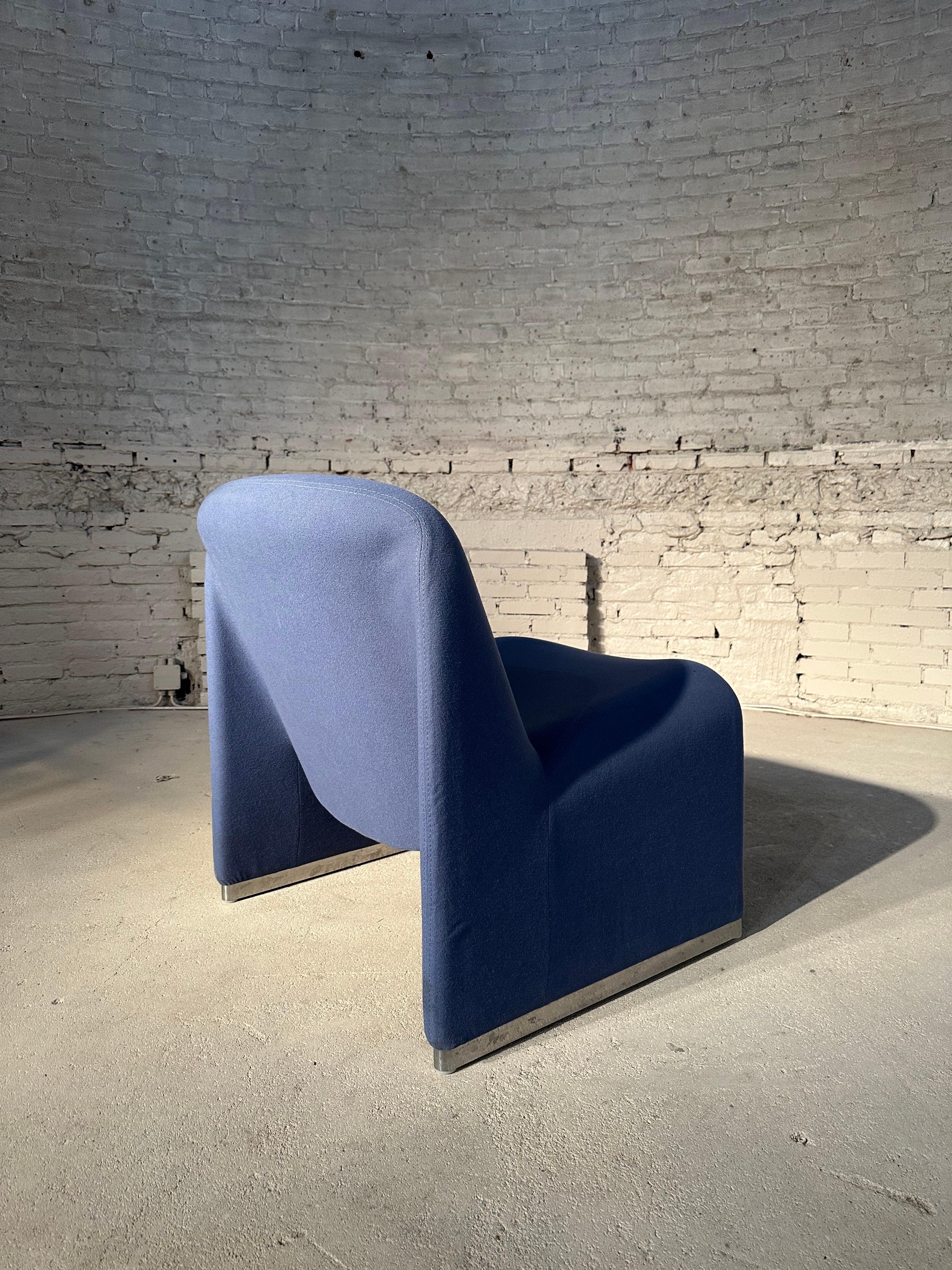Alky chair by Giancarlo Piretti for Artifort In Excellent Condition For Sale In BREDA, NL