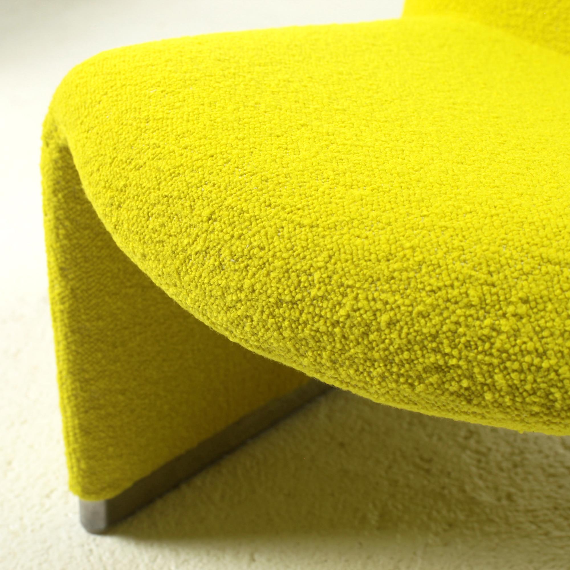 Alky Chair by Giancarlo Piretti in Yellow Bouclé for Castelli Italy 1970s For Sale 1