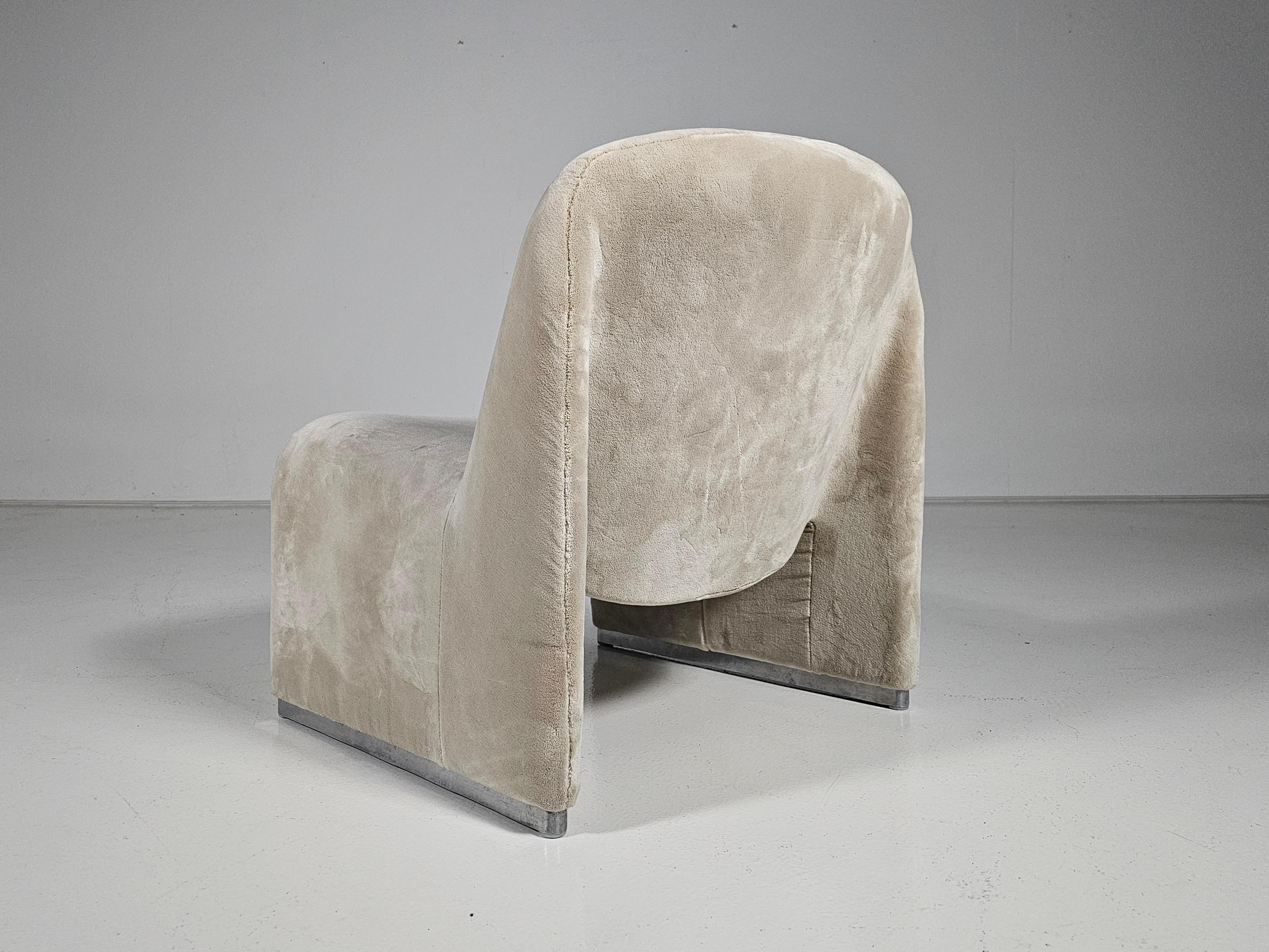 Alky Stuhl aus beigem Teddy-Stoff, Giancarlo Piretti für Anonima Castelli, 1970er Jahre (Europäisch) im Angebot