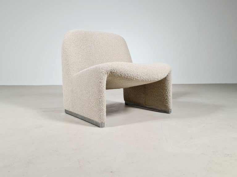 Mid-Century Modern Alky Chair in Taupe Bouclé by Giancarlo Piretti for Castelli/Artifort, 1970s