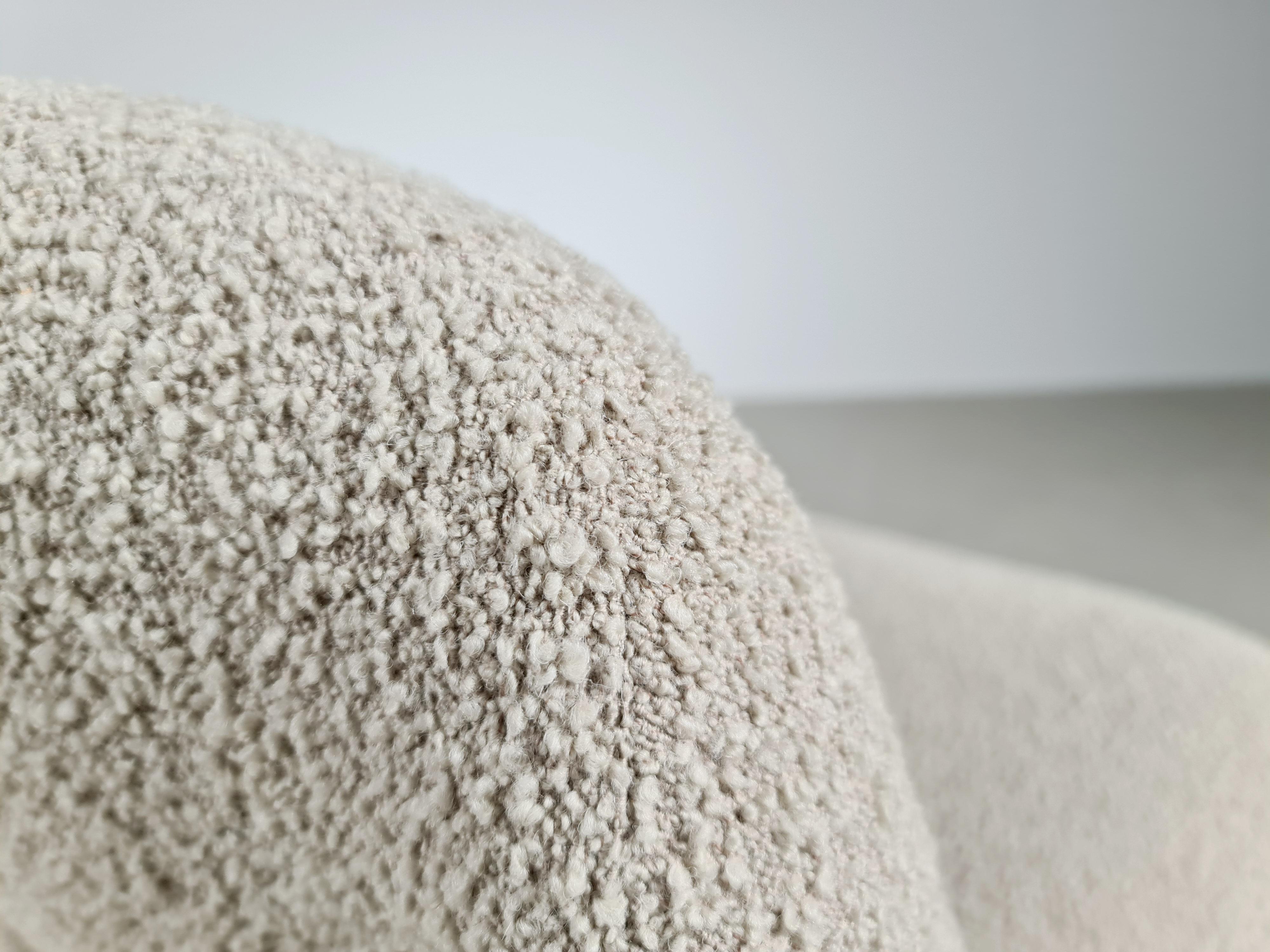 European Alky Chair in Taupe Bouclé by Giancarlo Piretti for Castelli/Artifort, 1970s