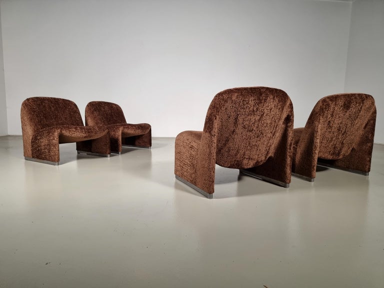 Alky Chairs by Giancarlo Piretti for Anonima Castelli, 1970s In Excellent Condition In amstelveen, NL