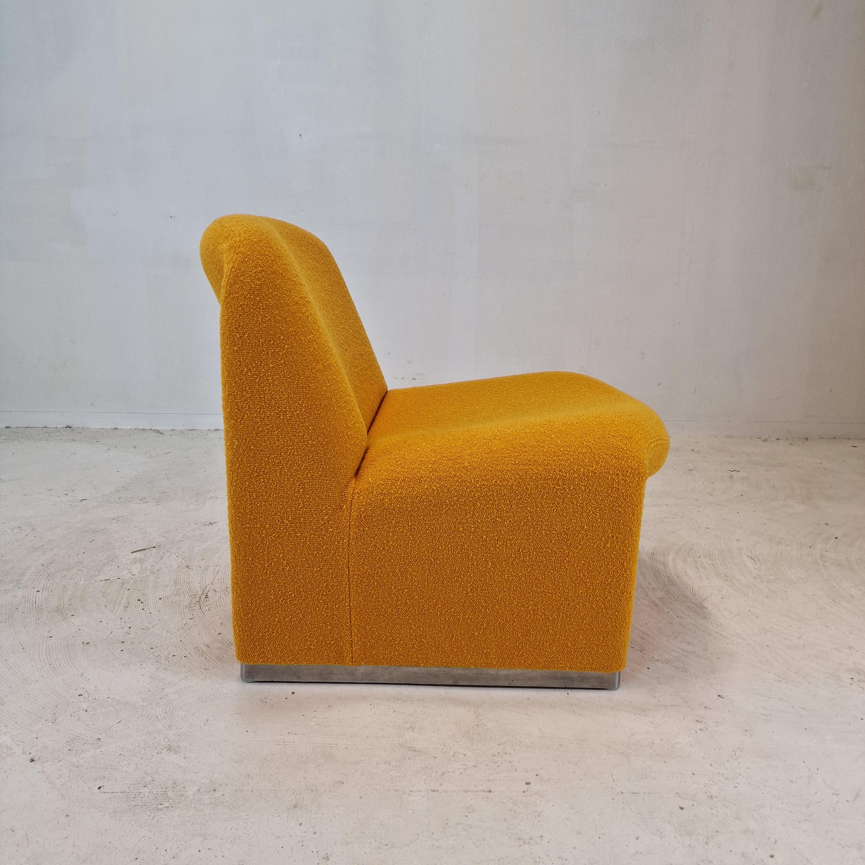 Alky Lounge Chair by Giancarlo Piretti for Artifort, 1980s In Excellent Condition For Sale In Oud Beijerland, NL
