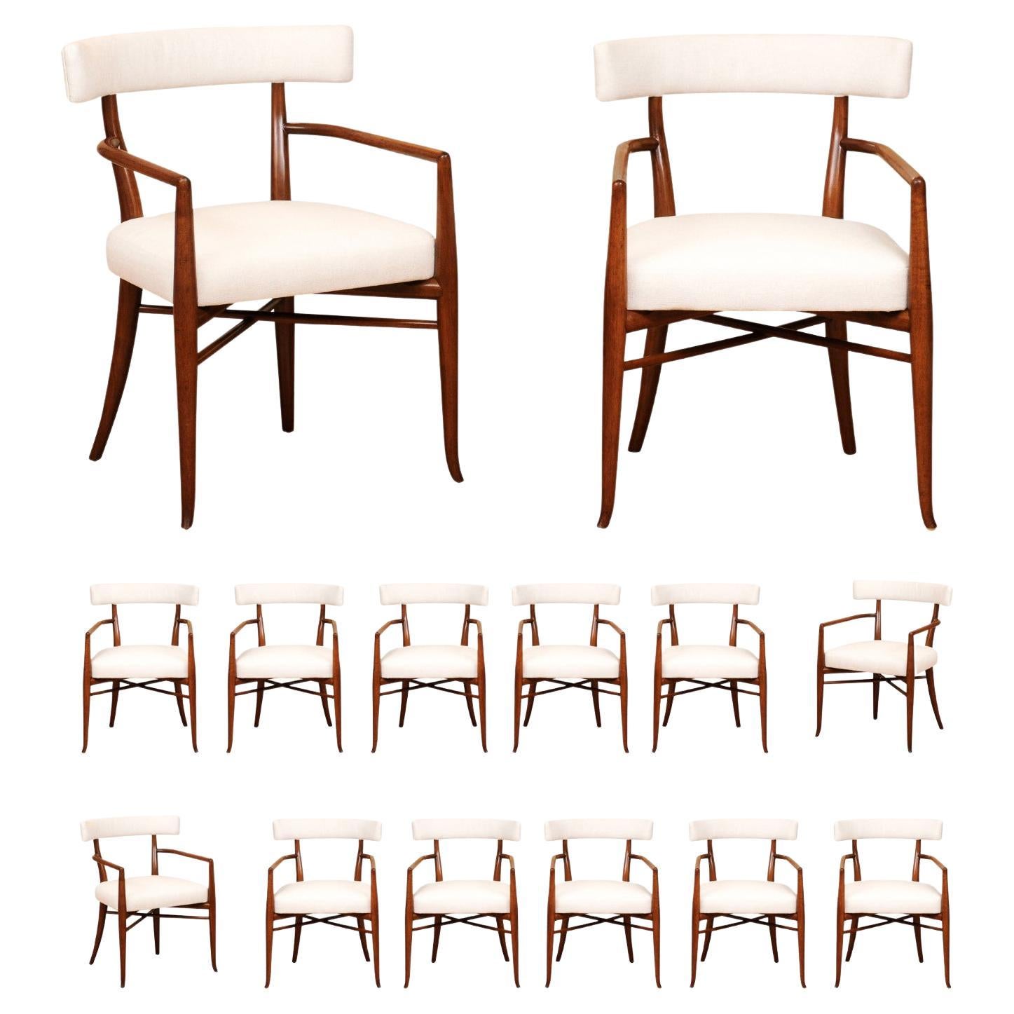 Extraordinaire ensemble de 14 chaises modernes Klismos à tous les accoudoirs par Robsjohn-Gibbings