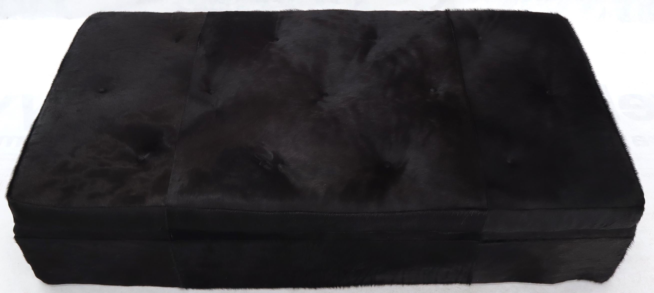 All Black Cowhide Fur Upholstery Custom Daybed Large Bench In Excellent Condition For Sale In Rockaway, NJ