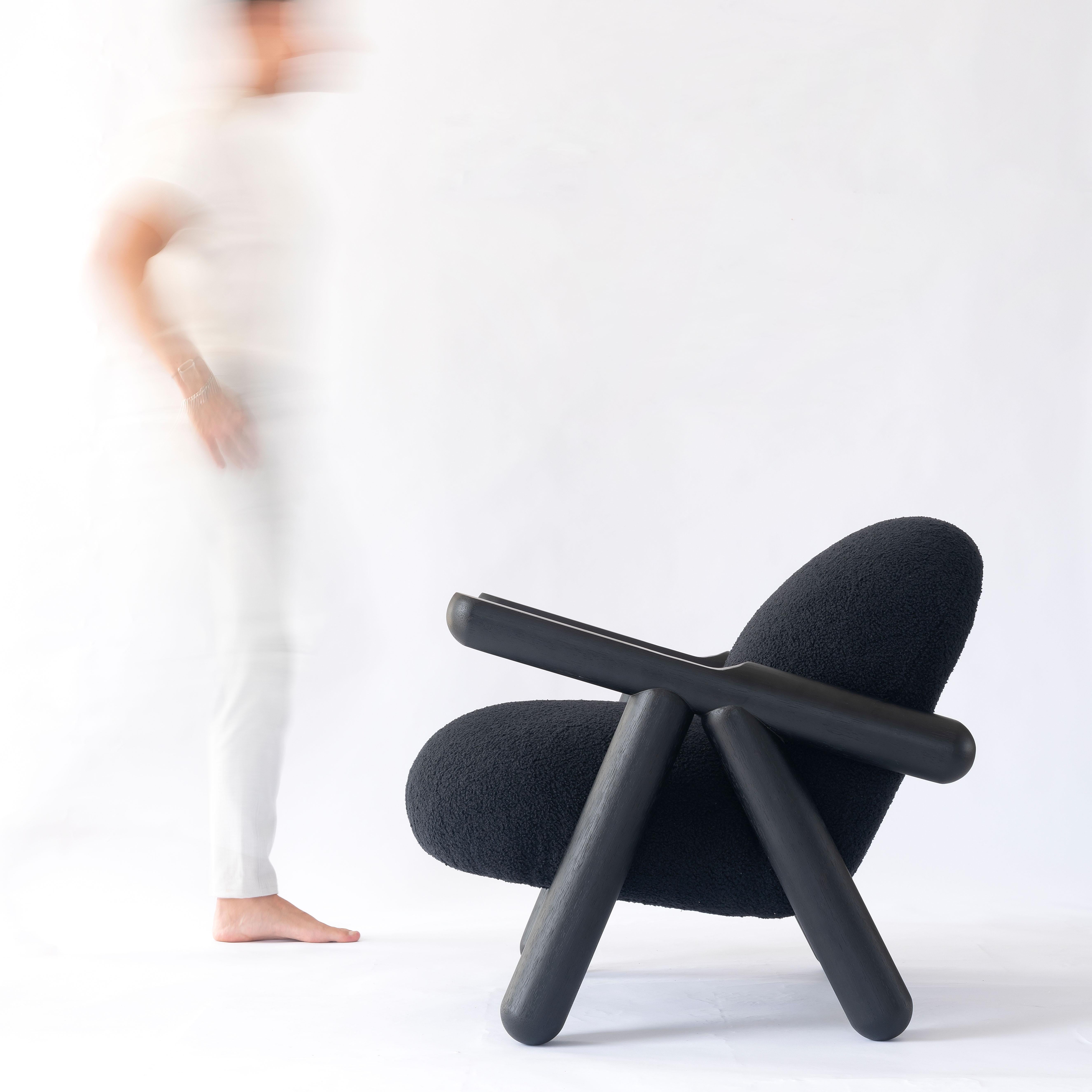 All Black Fartura Armchair in Neotenic Style by Tiago Curioni For Sale 3