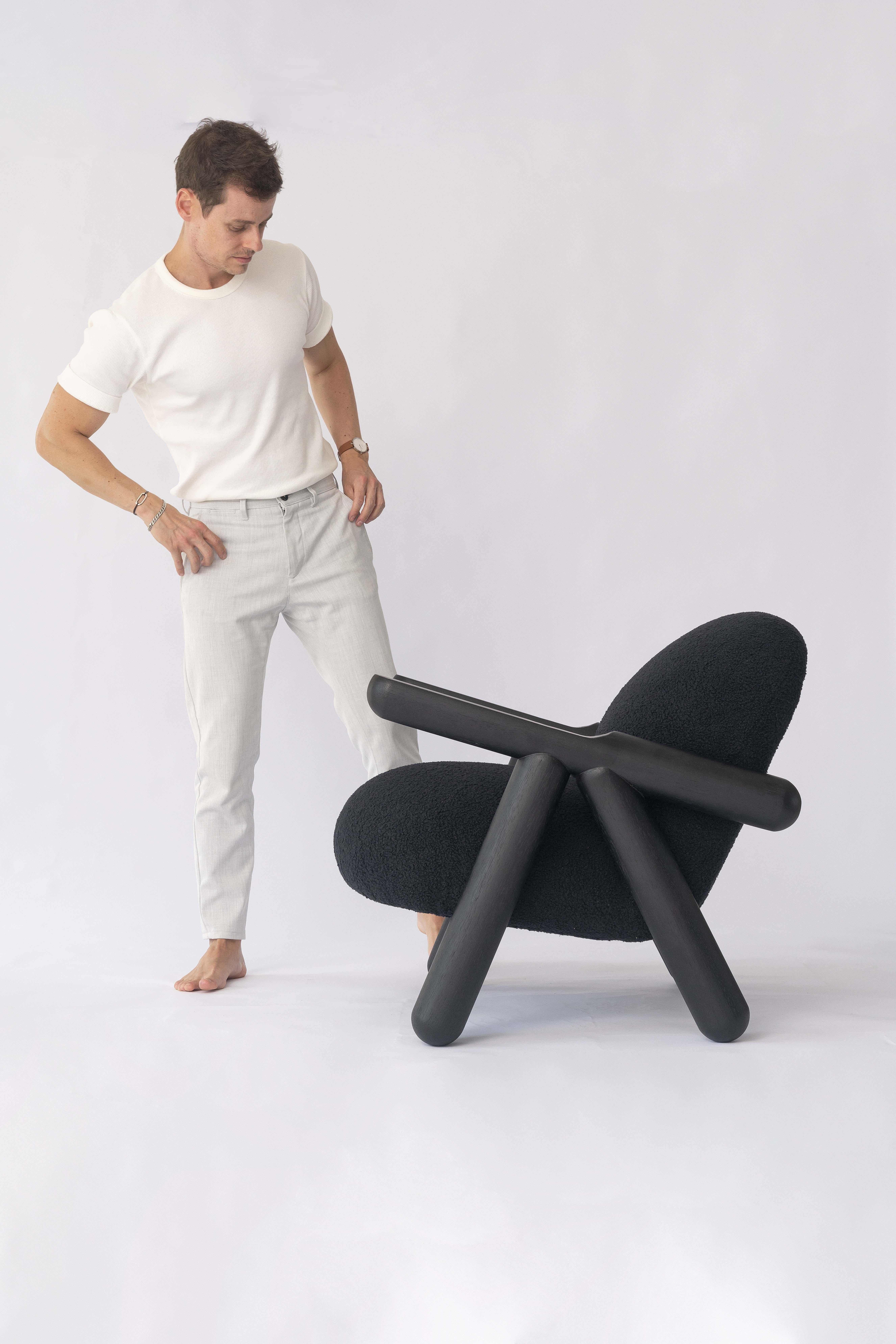 All Black Fartura Armchair in Neotenic Style by Tiago Curioni For Sale 4
