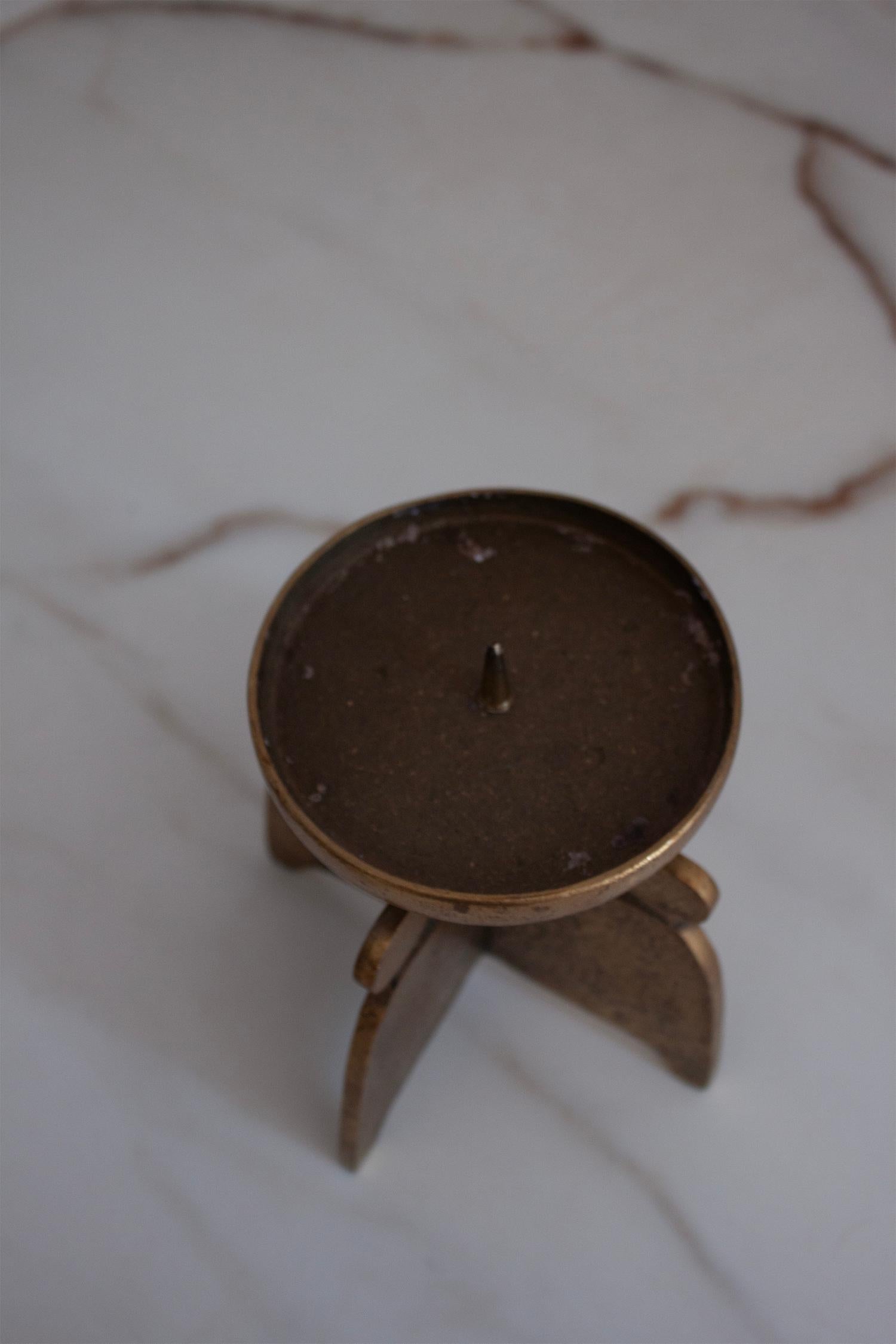 All Brass Midcentury Modern/ Brutalist European Candleholder (Gegossen) im Angebot