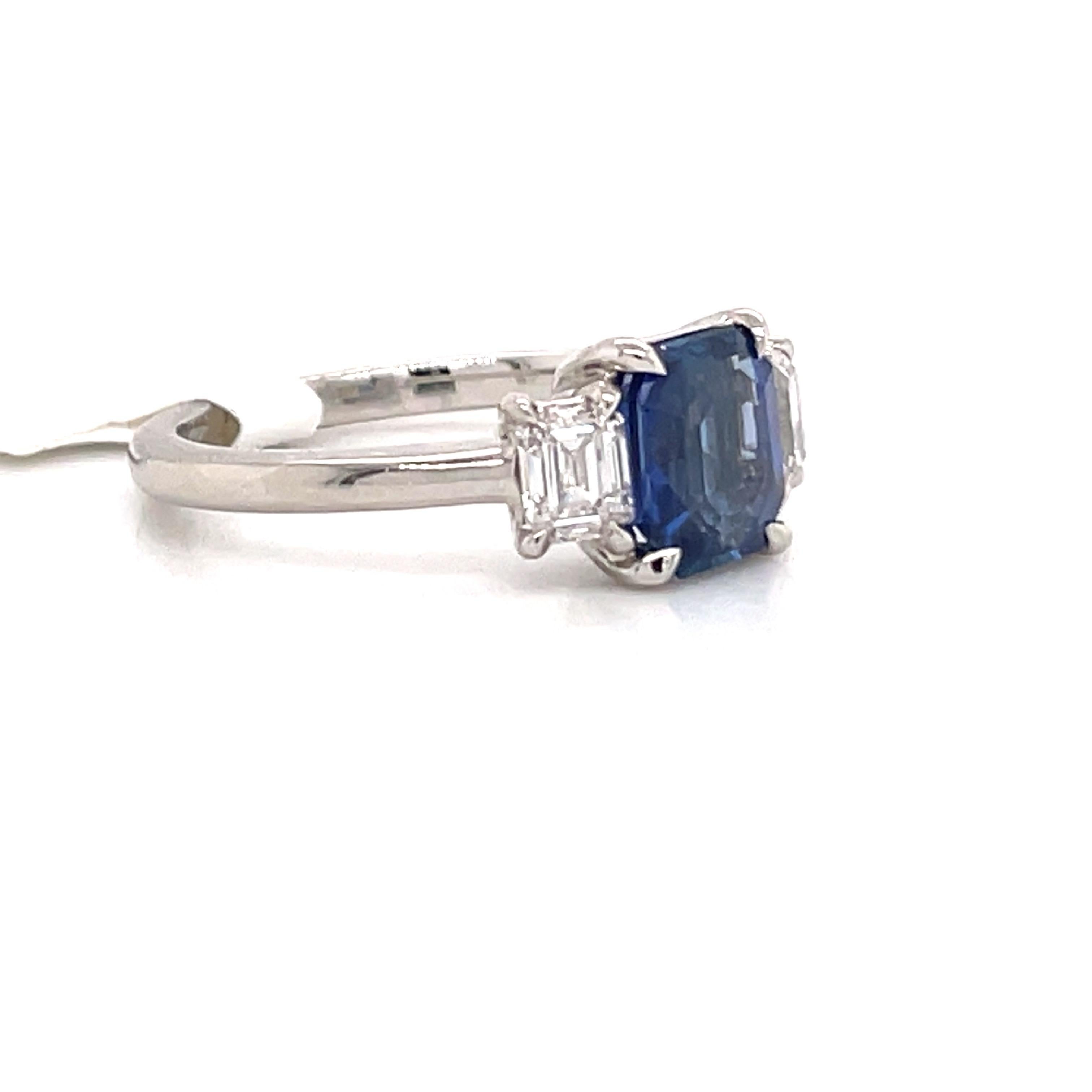 All GIA Certified No Heat Sapphire Diamond Ring 2.45 Carat D-E VS1 Platinum In New Condition In New York, NY