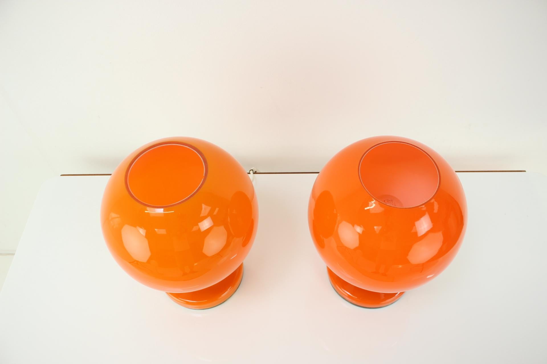 Mid-Century Modern All Glass Orange Table Lamp by Valasske Mezirici, 1970s For Sale